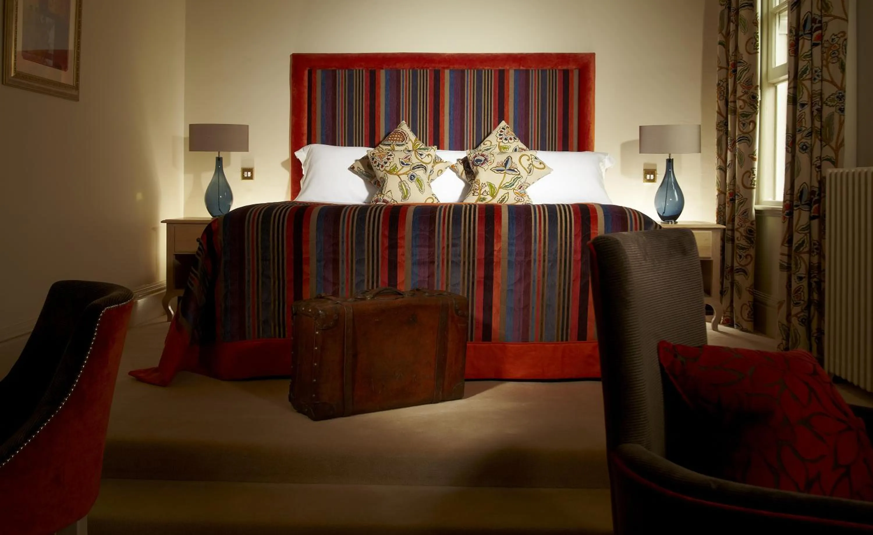 Master Double Room in Brockencote Hall