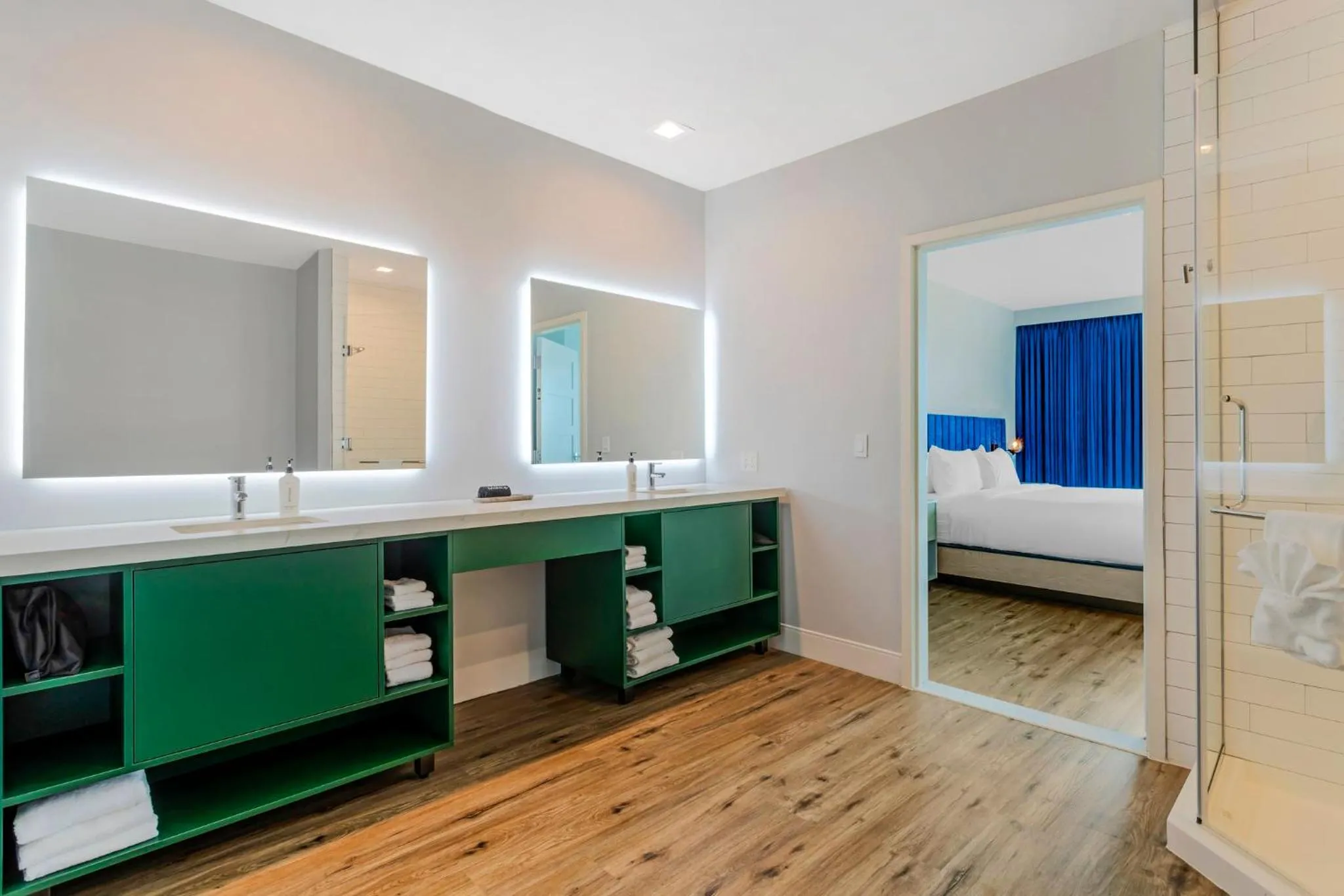 One-Bedroom Suite with Downtown and Magnolia Silos View in EVEN Hotel Waco - University Area by IHG