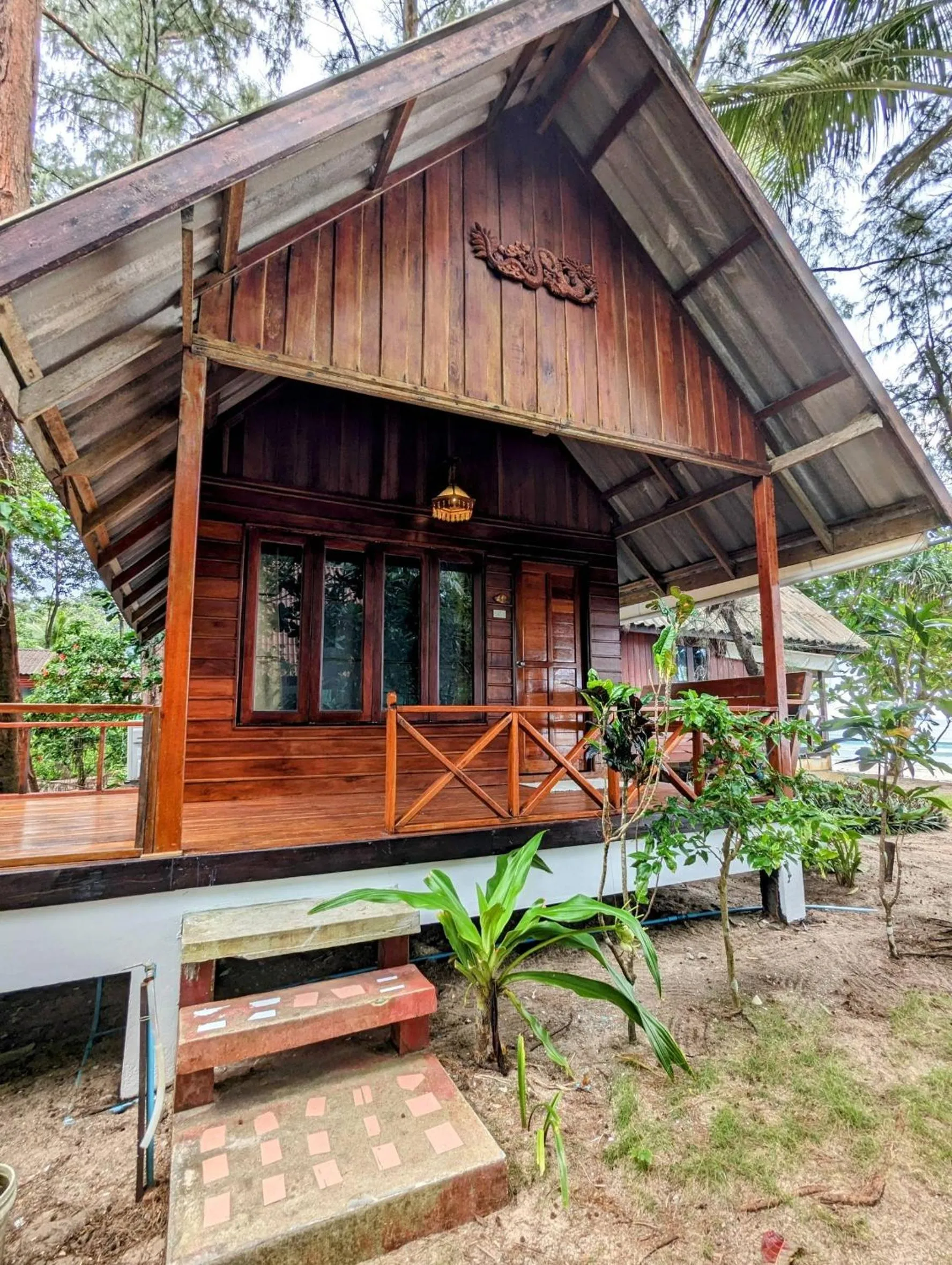 Deluxe Bungalow in Ziggy Stardust