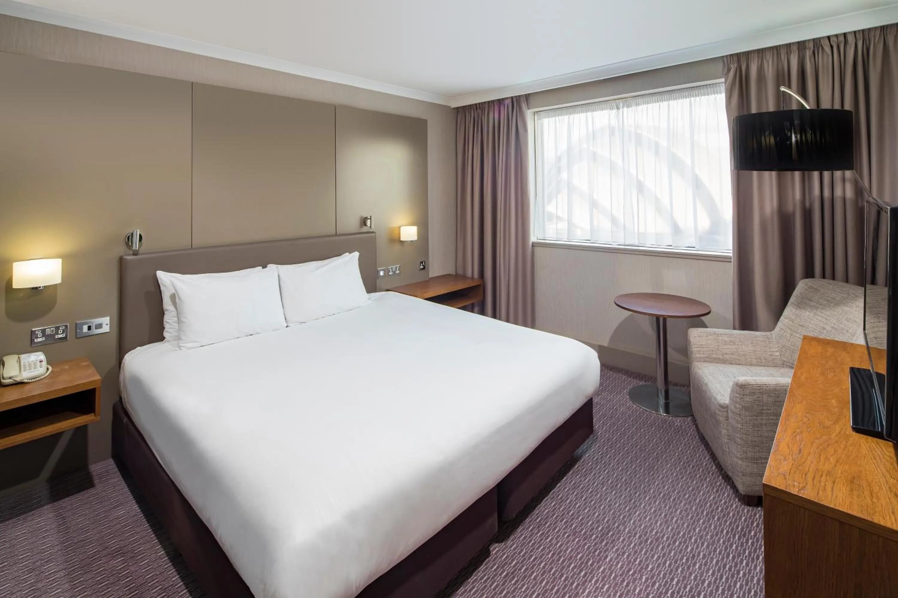 One Bedroom Suite  in Crowne Plaza Glasgow by IHG