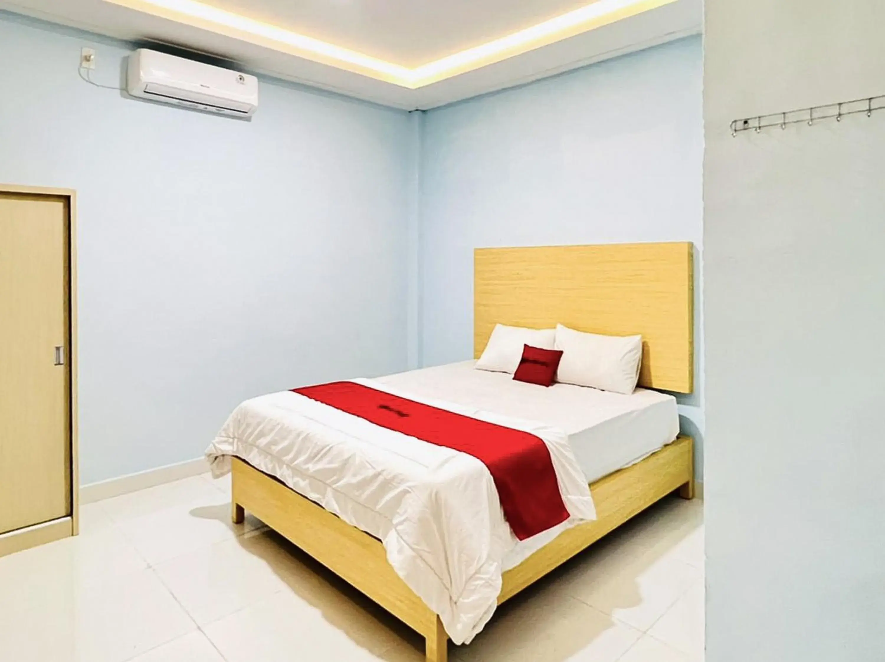 RedDoorz @ Jalan Lintas Pematangsiantar RedDoorz @ Jalan Lintas Pematangsiantar