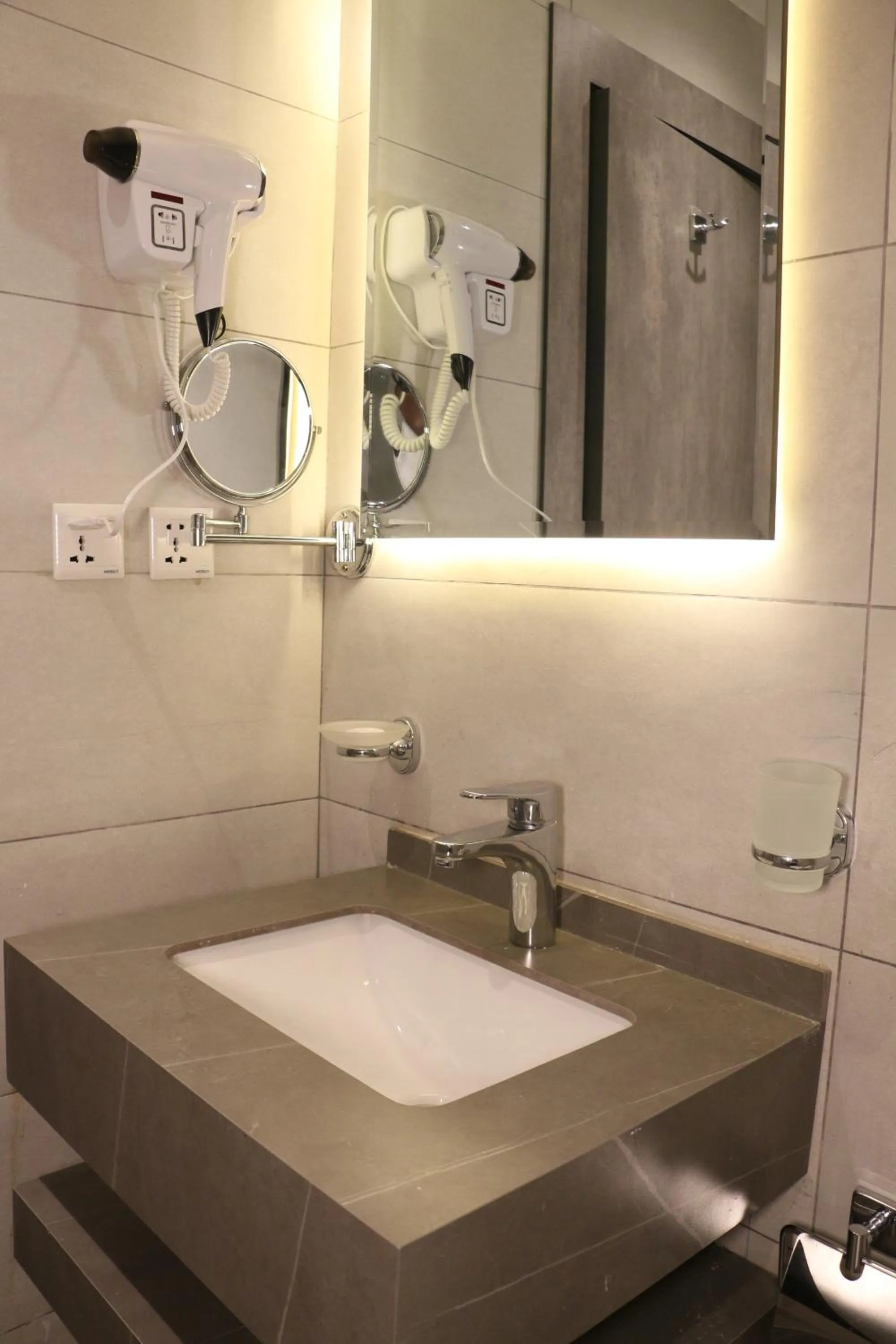 Deluxe King Room in Kaya Hotel Amman