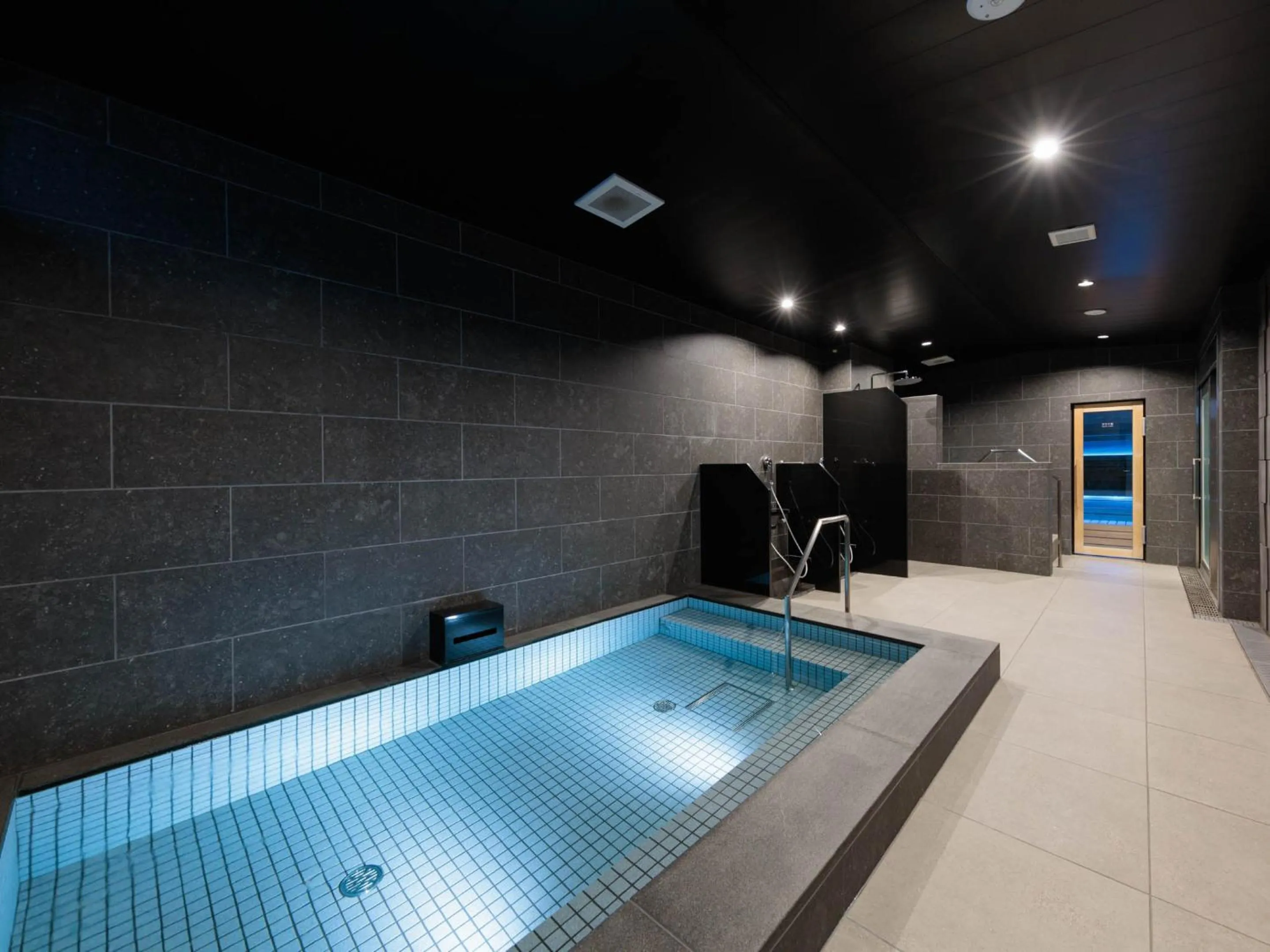 Deluxe 1 bedroom with 4 beds (with Terrace & Private Sauna Experience 17:30-19:00) in Minn Gion Sanjo