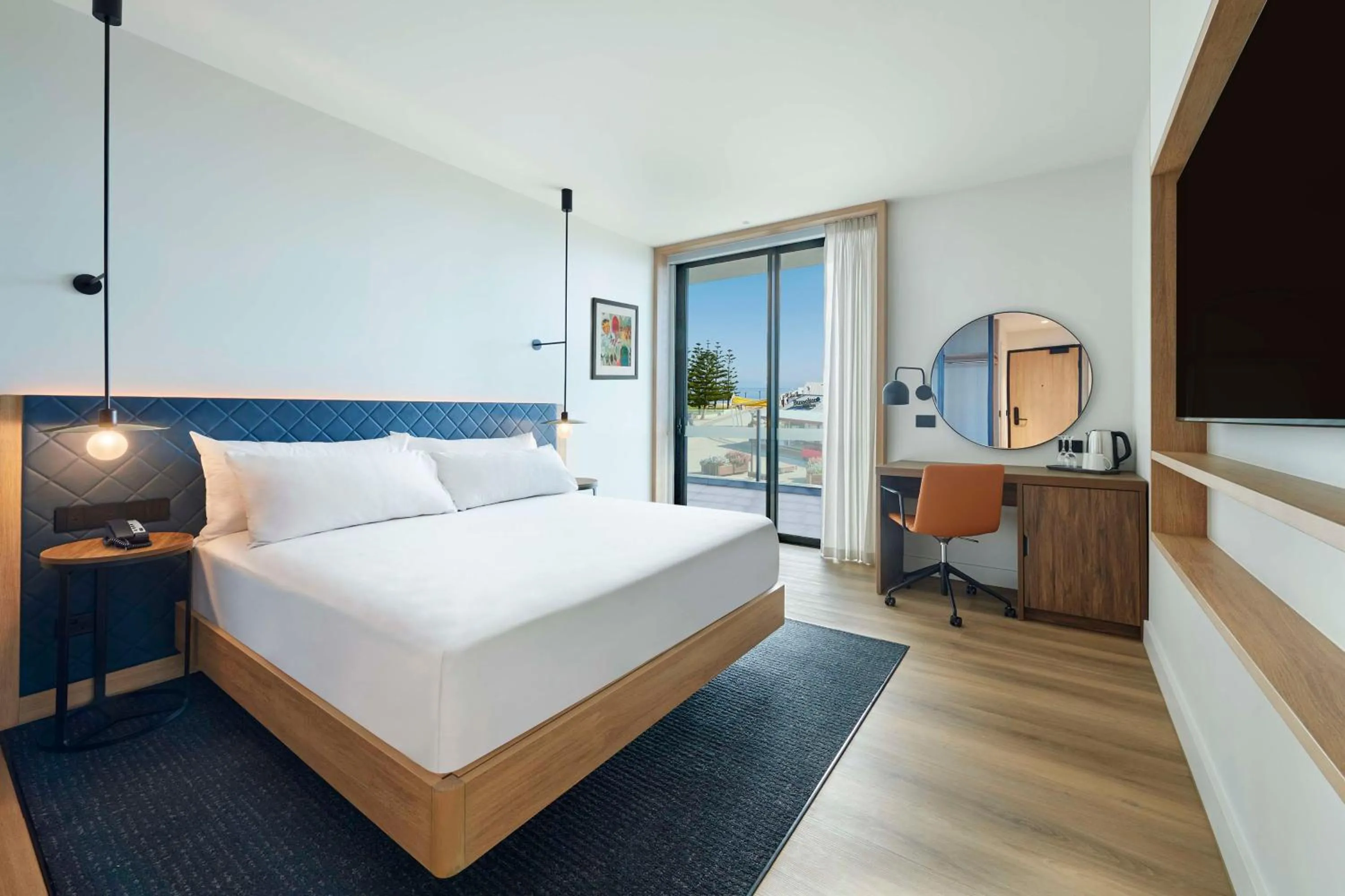 King Room with Ocean View in Hilton Garden Inn Busselton