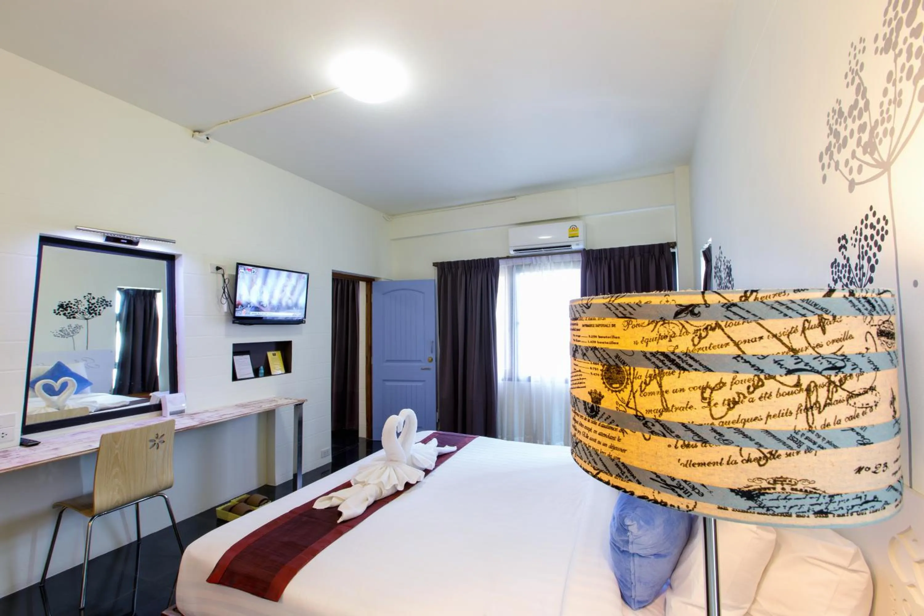 King Room with Garden View in SOHO Boutique Hotel