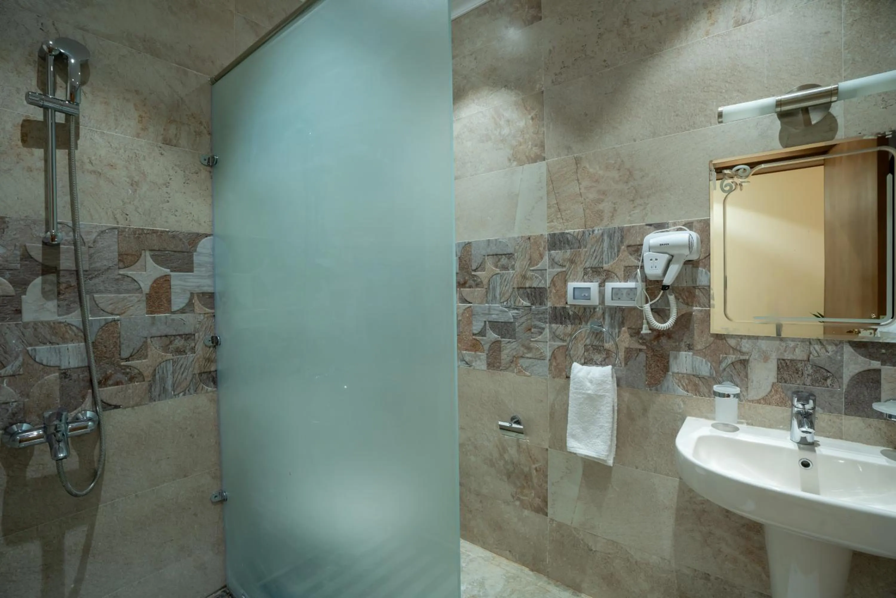 One Bedroom Suite Lake & Pool View in Azal Lagoons Resort Abu Simbel