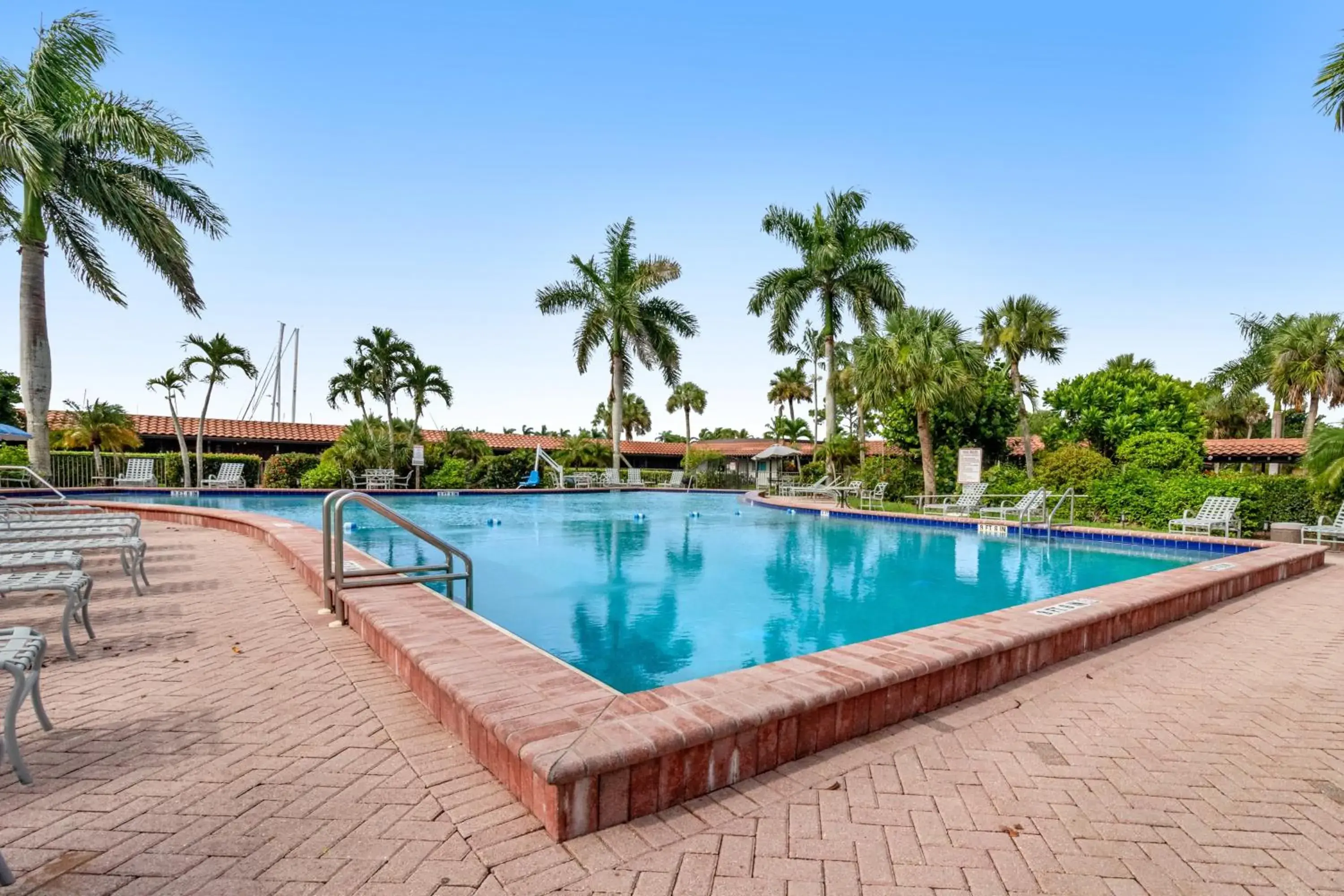 Port of the Islands Port of the Islands