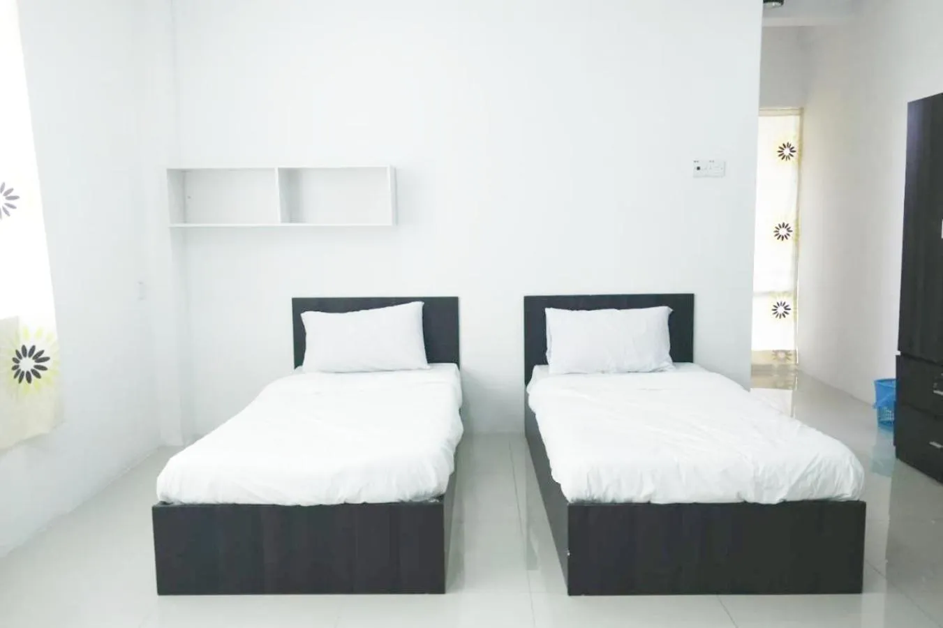 Deluxe Twin Room in Summer Hotel