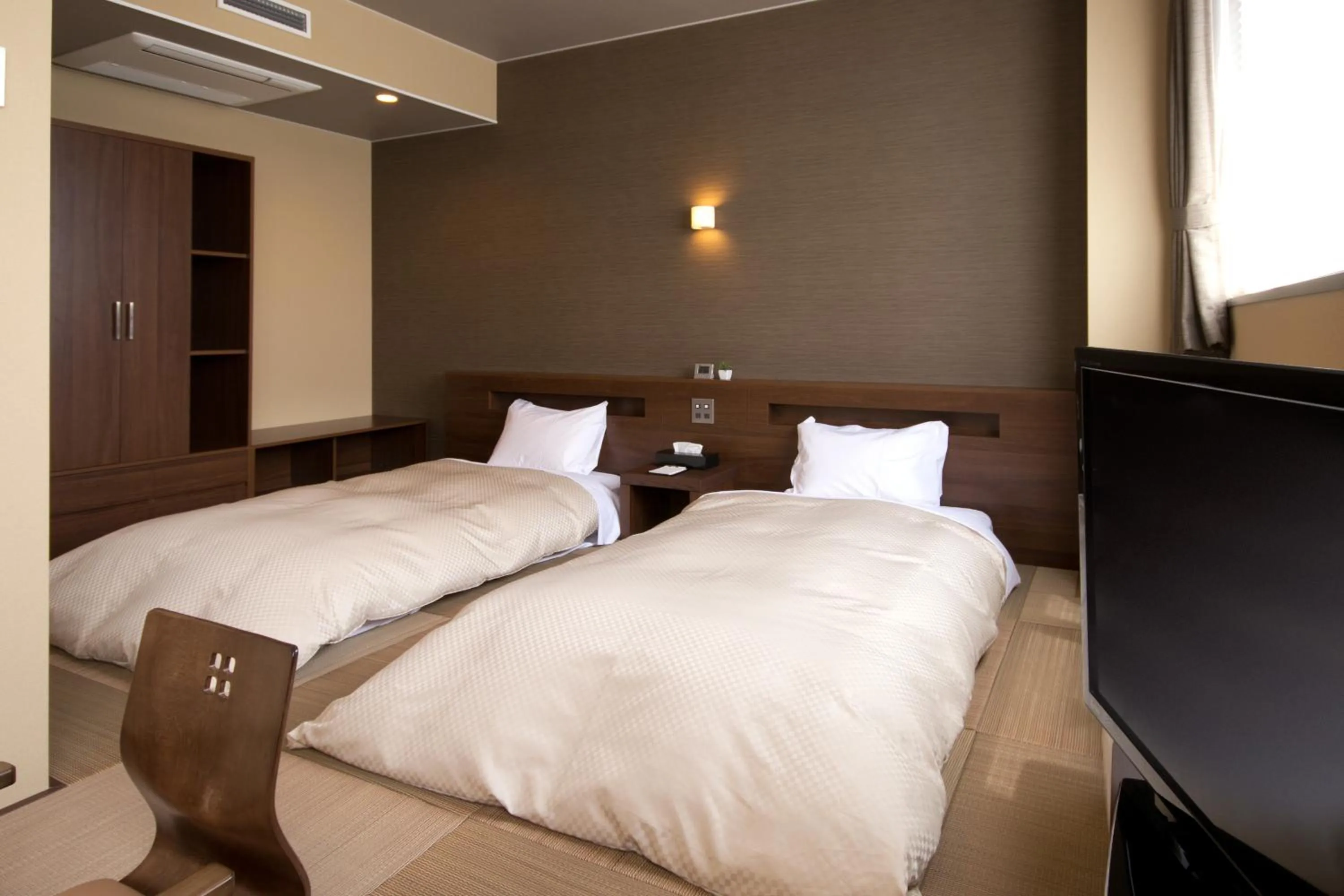 Standard Twin Room with Bathtub - Non Smoking in Hotel Futabatei