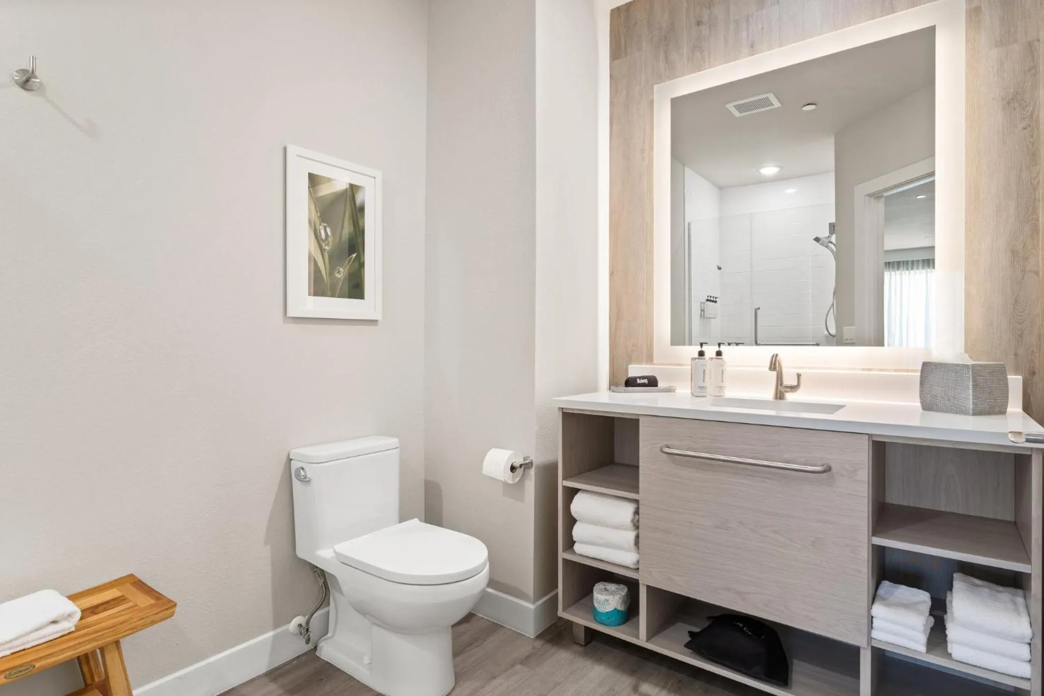 Standard Queen Room with Two Queen Beds in EVEN Hotel Austin Uptown near the Domain by IHG