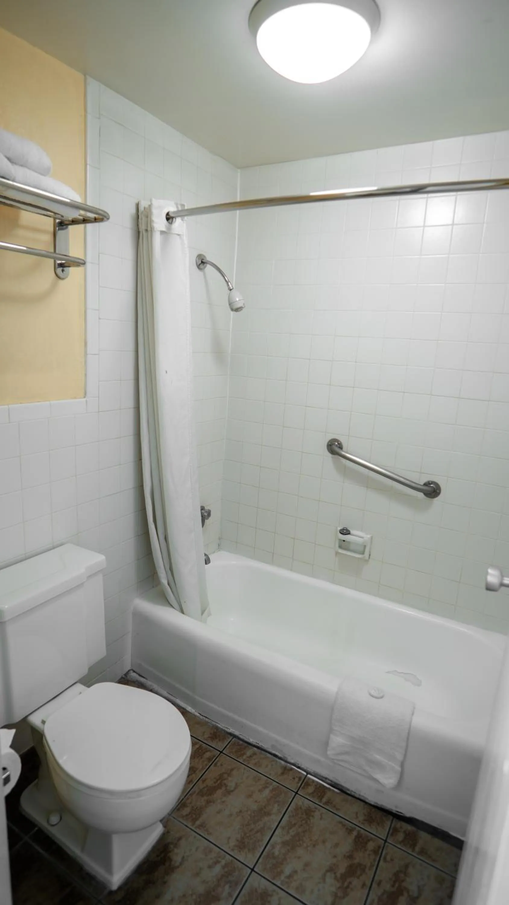 Standard Double Room in G T Hotels Inn & Suites Extended Stay