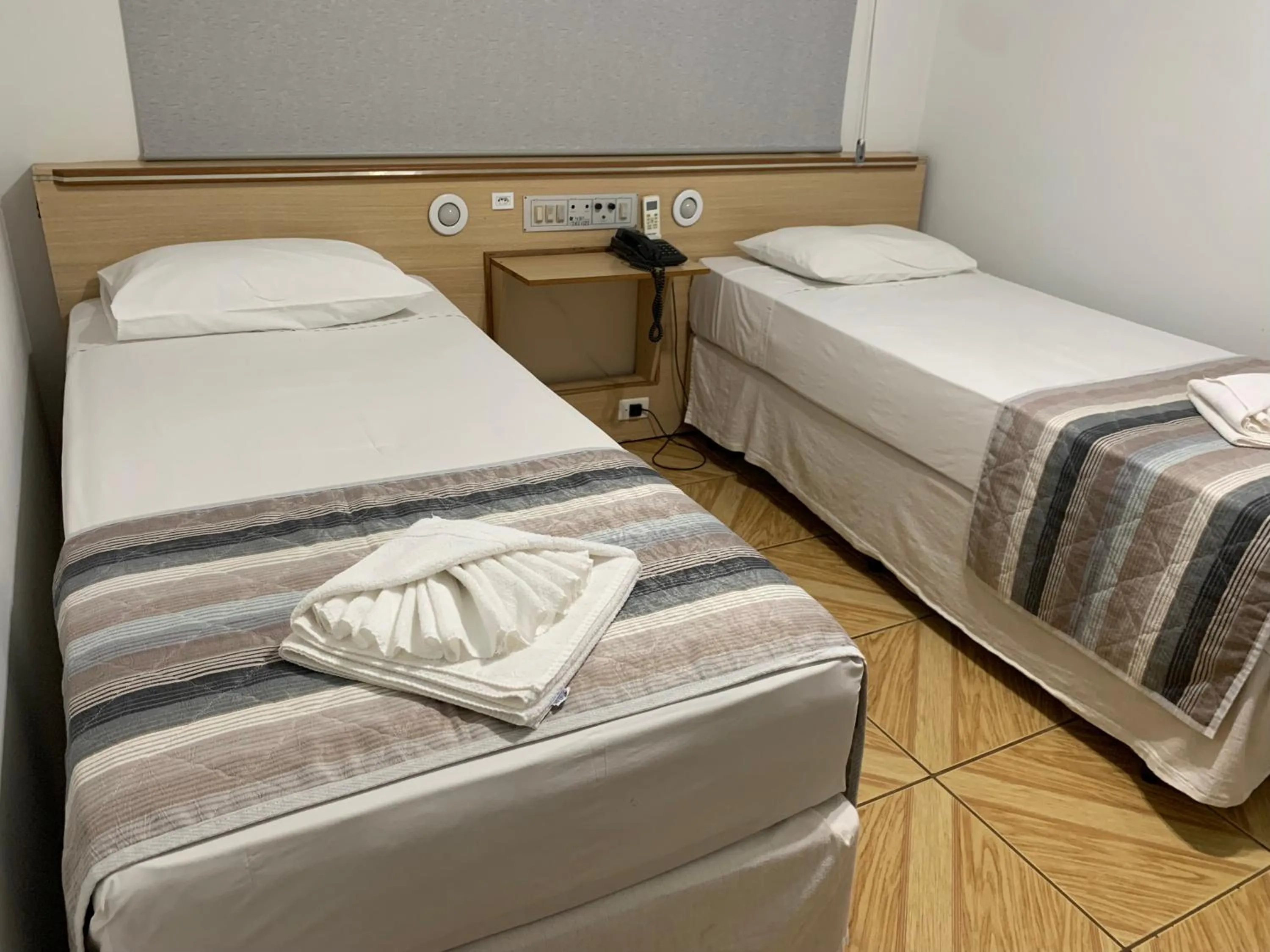 Standard Twin Room - single occupancy in GoldMen Select Maringá