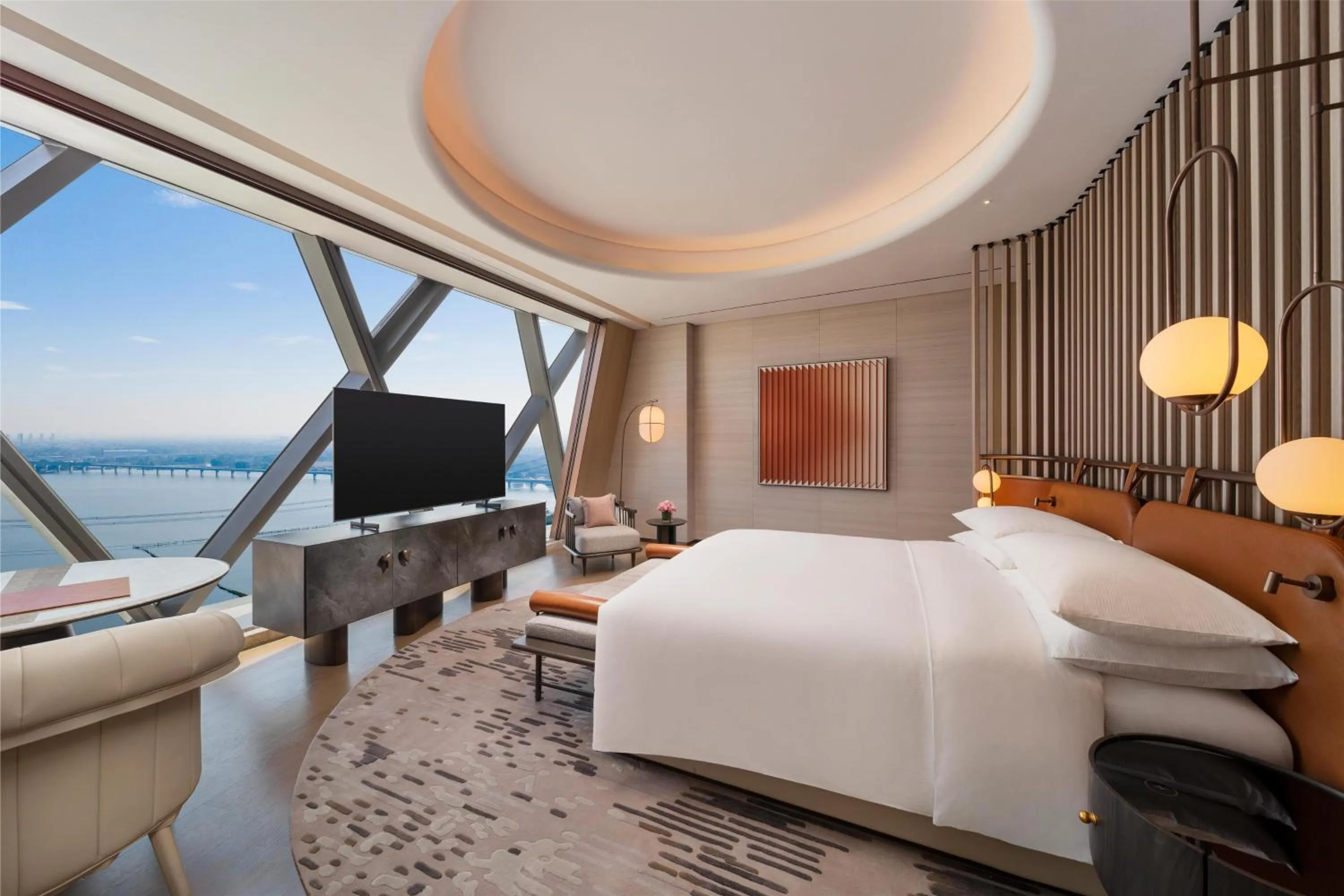 Ambassador King Suite in Hilton Huzhou Nanxun