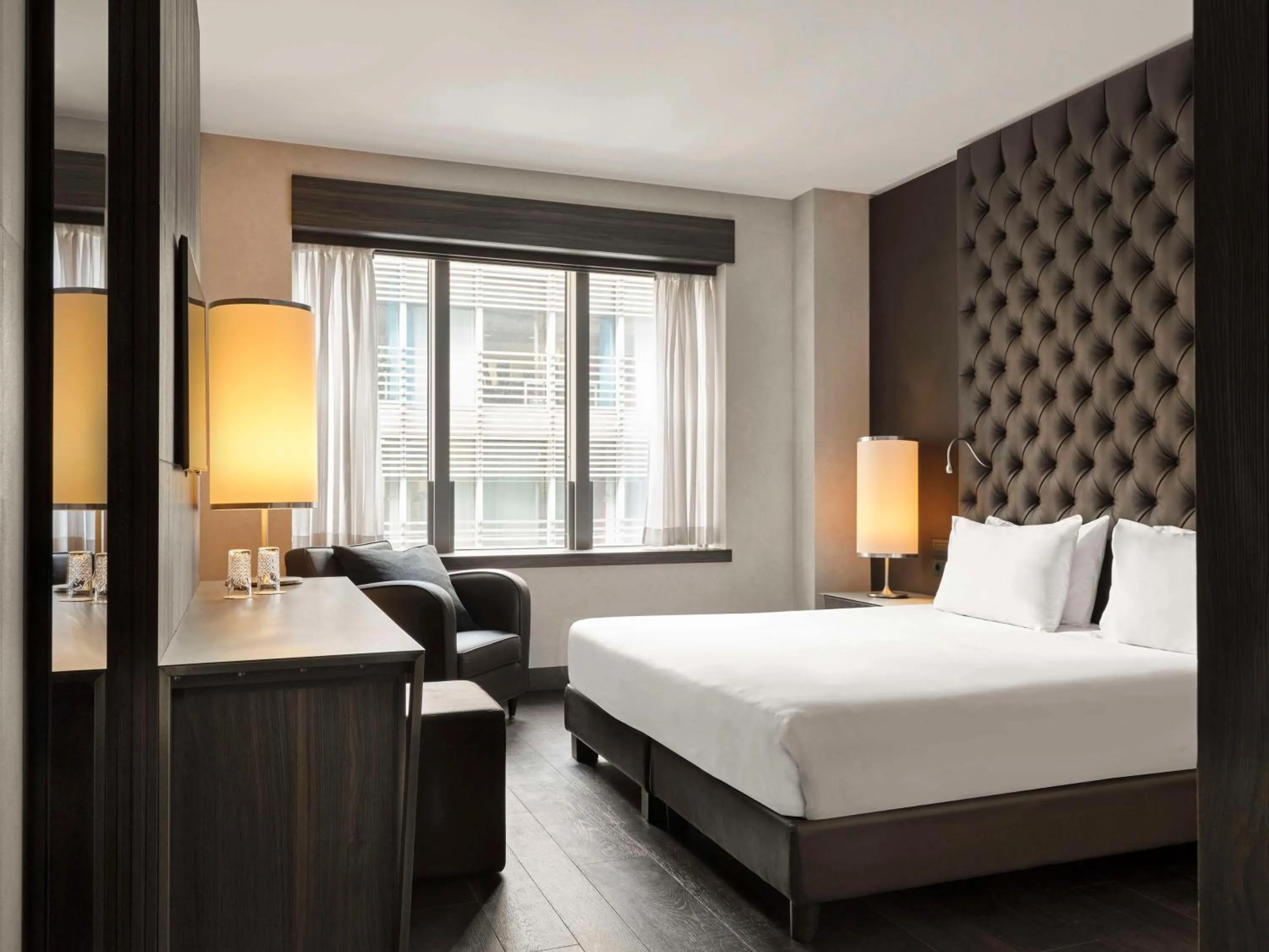 Deluxe Suite in Hyatt Centric Milan Centrale