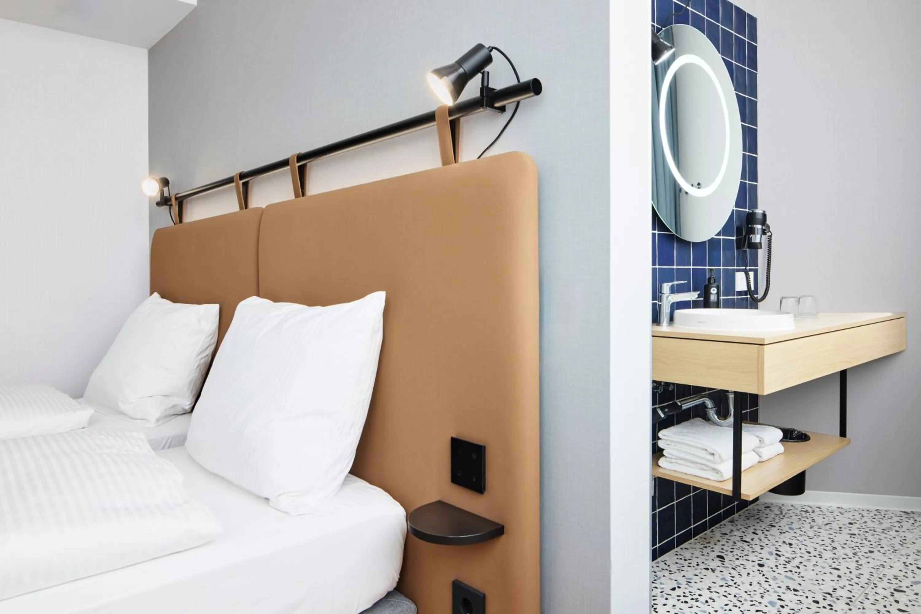 Superior Double Room in H2 Hotel Wien Schönbrunn