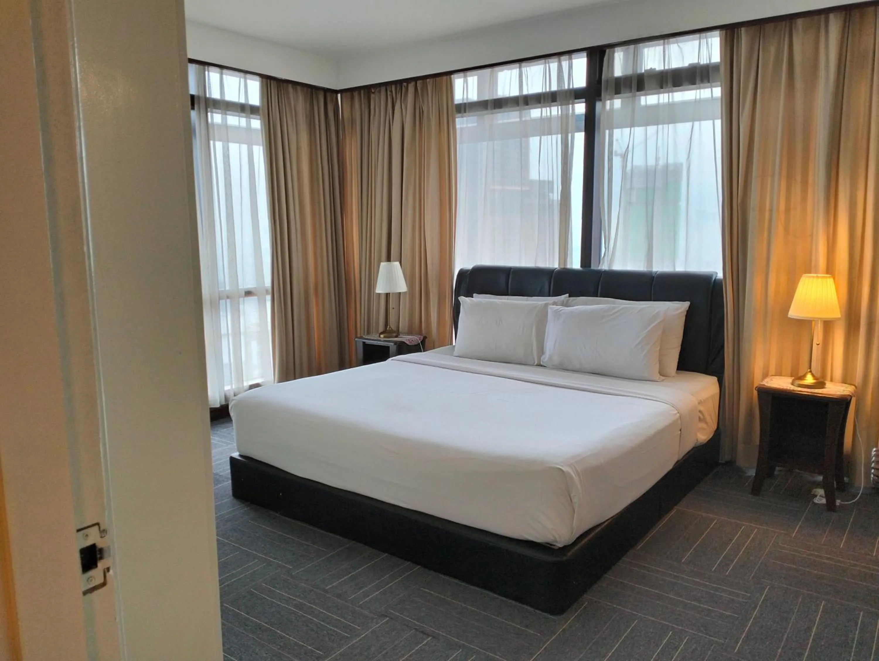 Two-Bedroom Apartment in Luxy Service Apartment at Times Square KL