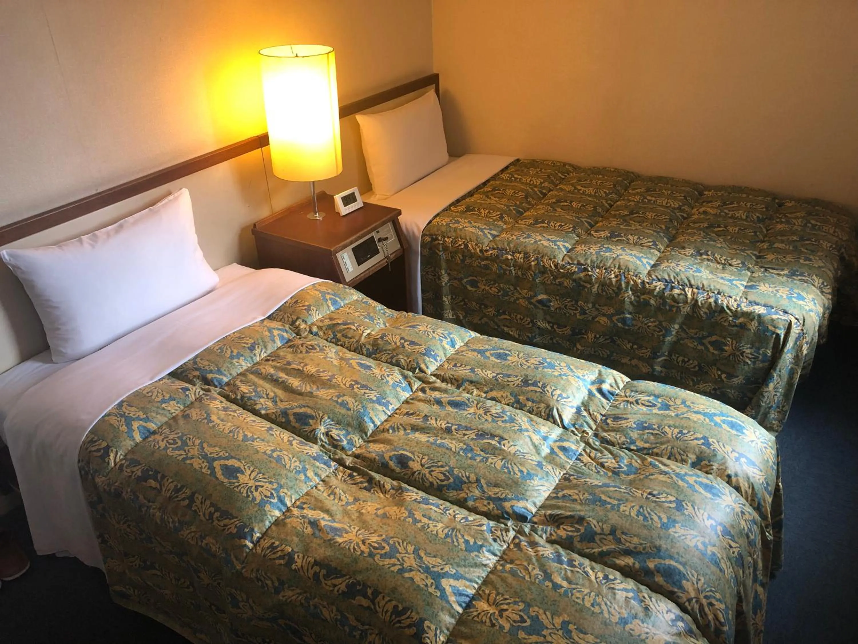 Twin Room with Shared Bathroom in Hotel 28 Hiroshima