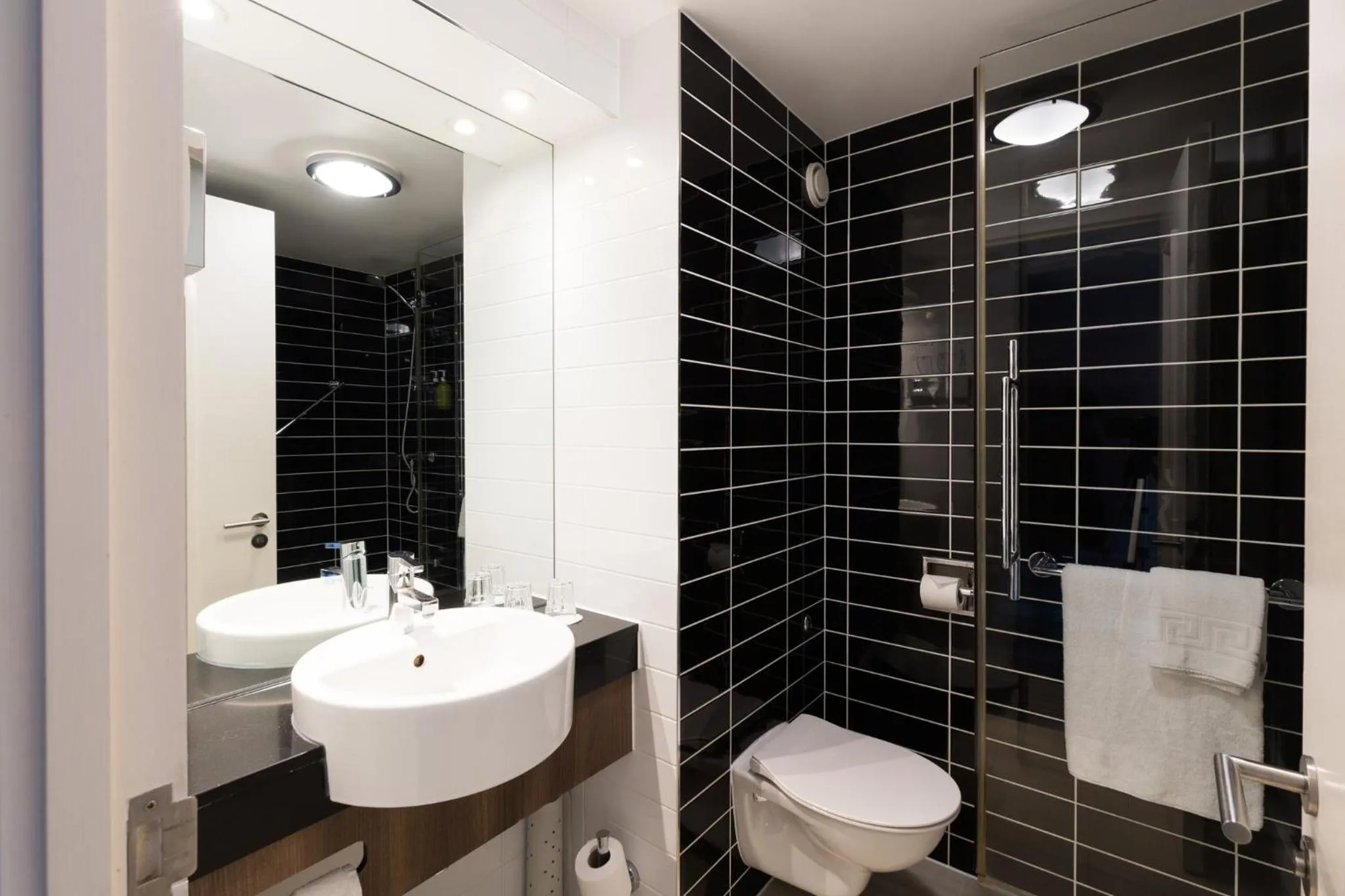 Standard Double Room with Sofa Bed and Free Hot Breakfast in Holiday Inn Express London Heathrow T5 by IHG