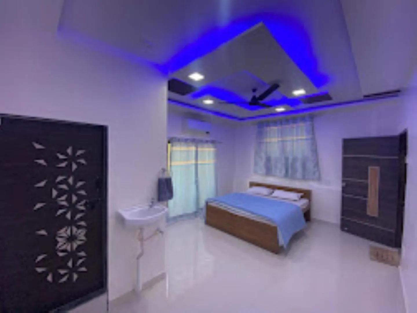 Deluxe Room - single occupancy in Hotel Green Valley,Sarkhal