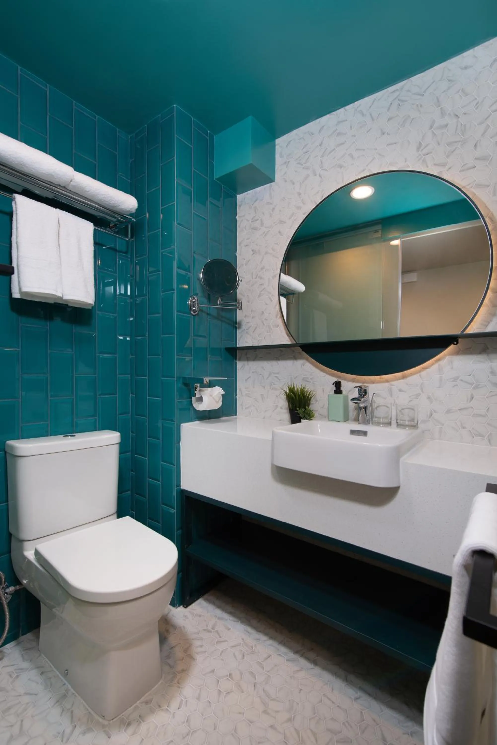 Side by side (Studio Twin) in lyf Cebu City managed by The Ascott Limited