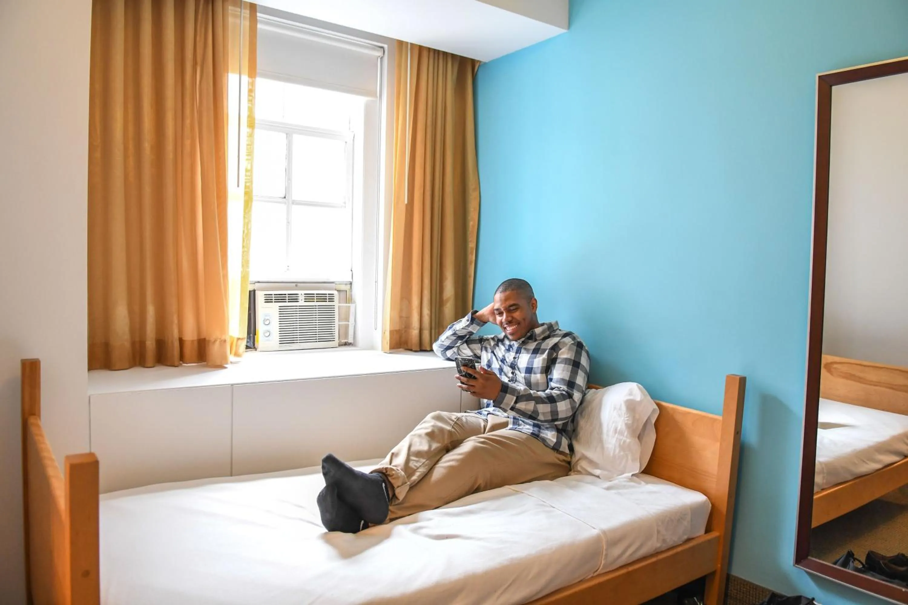 Private Deluxe Single Room with Semi-Private Bathroom in West Side YMCA