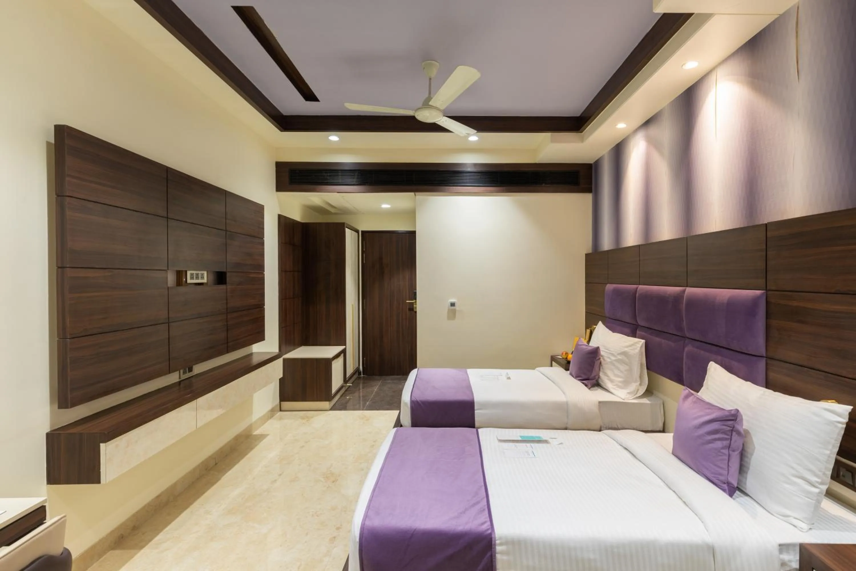 Deluxe King Suite in Royal Rawal - Luxury Boutique Hotel