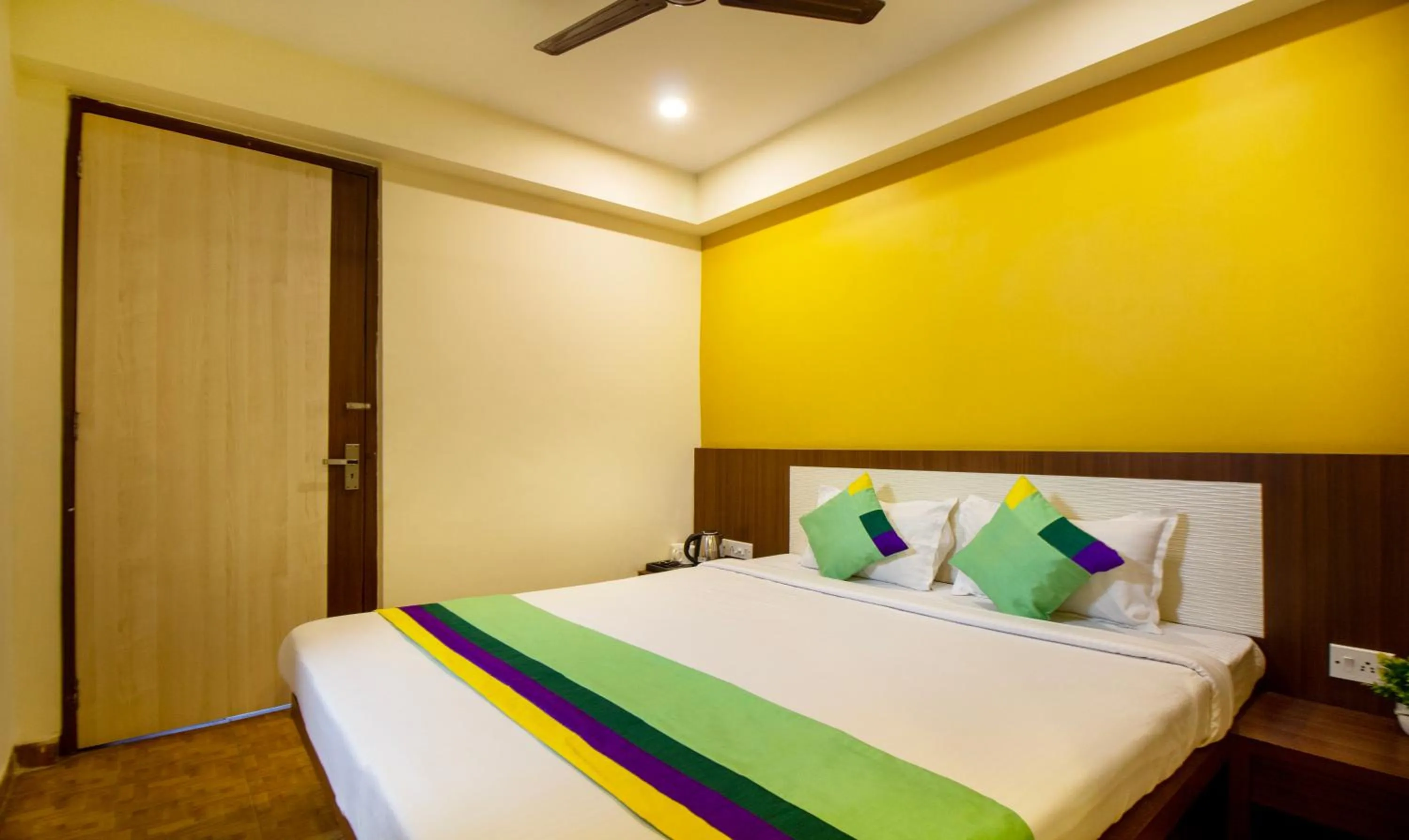 Economy Room - single occupancy in Treebo Royal Orbit, Metropoliton