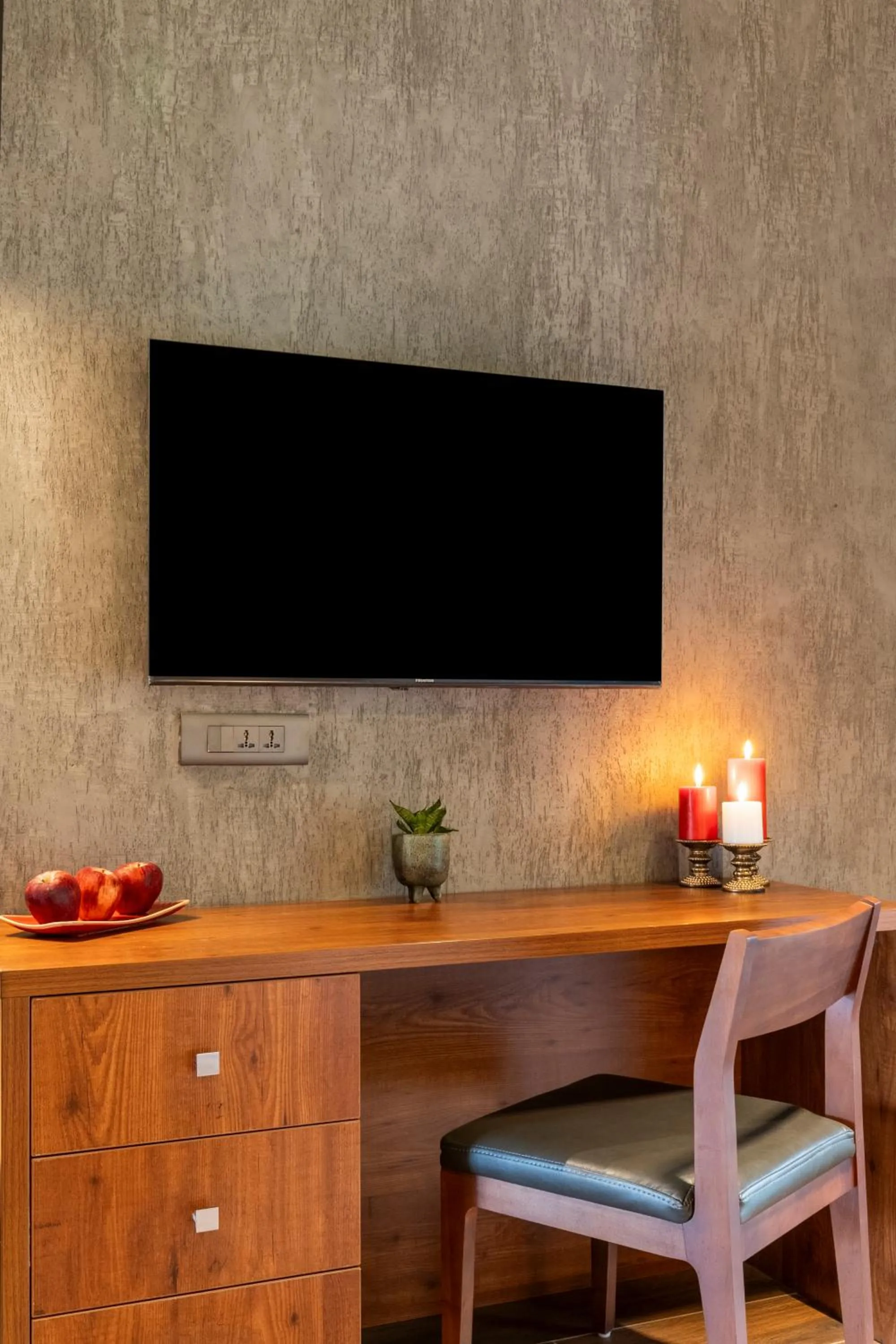 Premier room With Balcony in Sterling Athirappilly