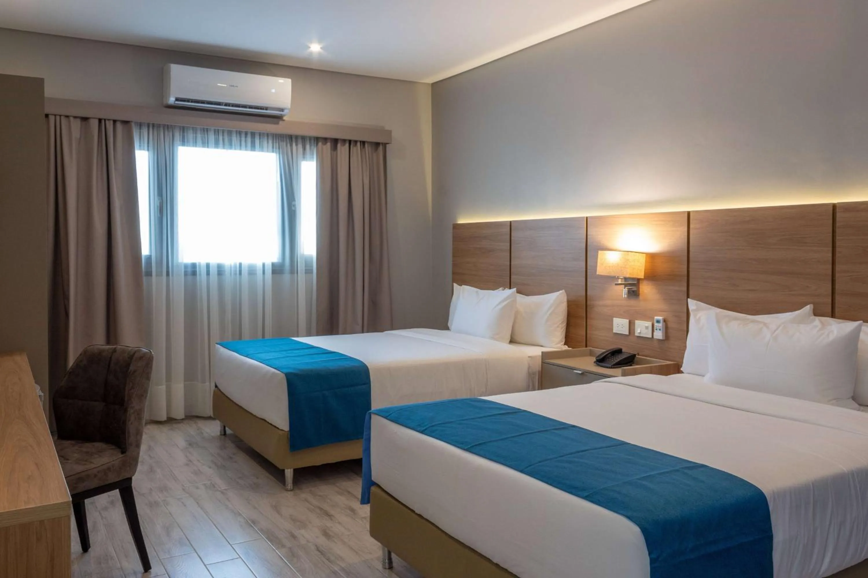 Accessible Double Room with Two Double Beds - Non-Smoking in Tryp by Wyndham Asuncion