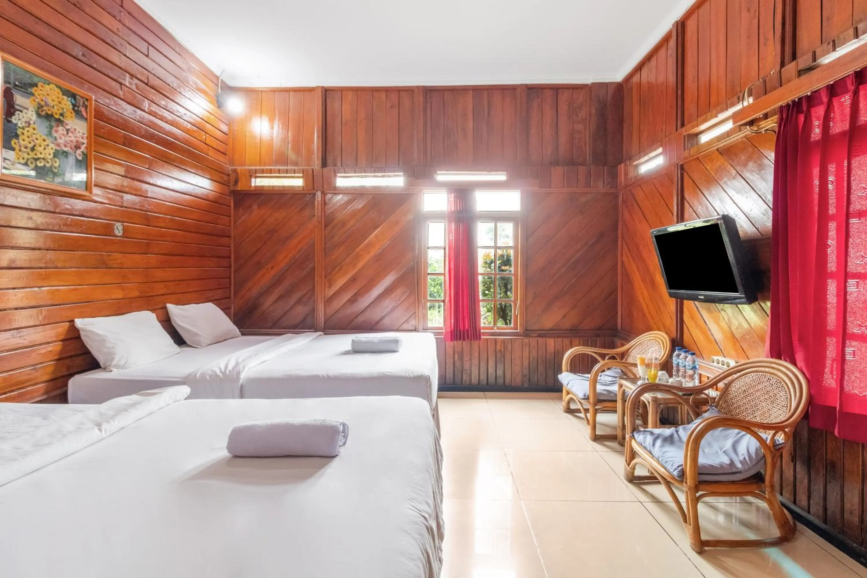 Deluxe Double Room in Nirwana Lembang