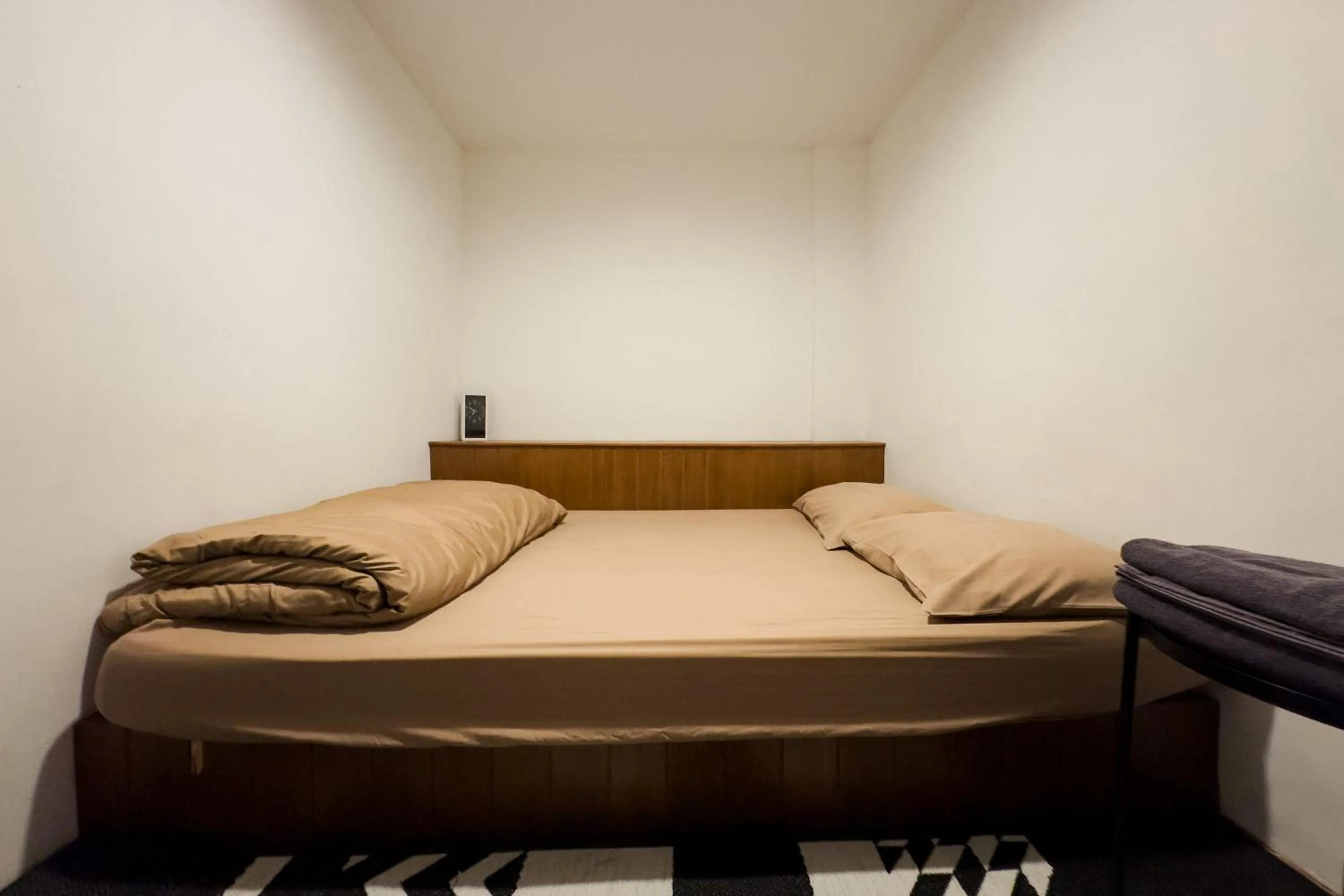 Queen Room in Once in a Blue Moon Cafe and Hostel