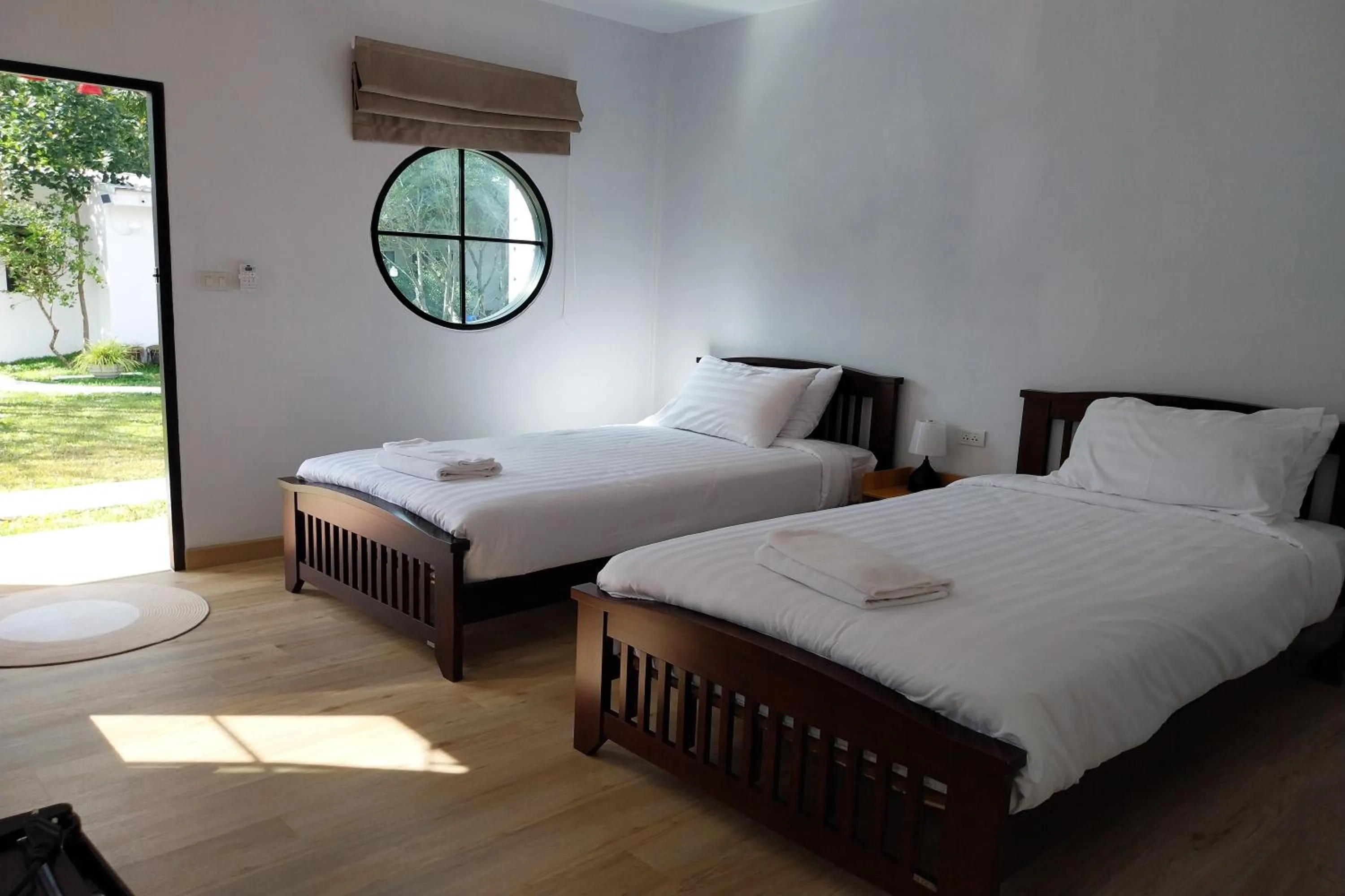 Bungalow with Garden View in It my life cafe x camp