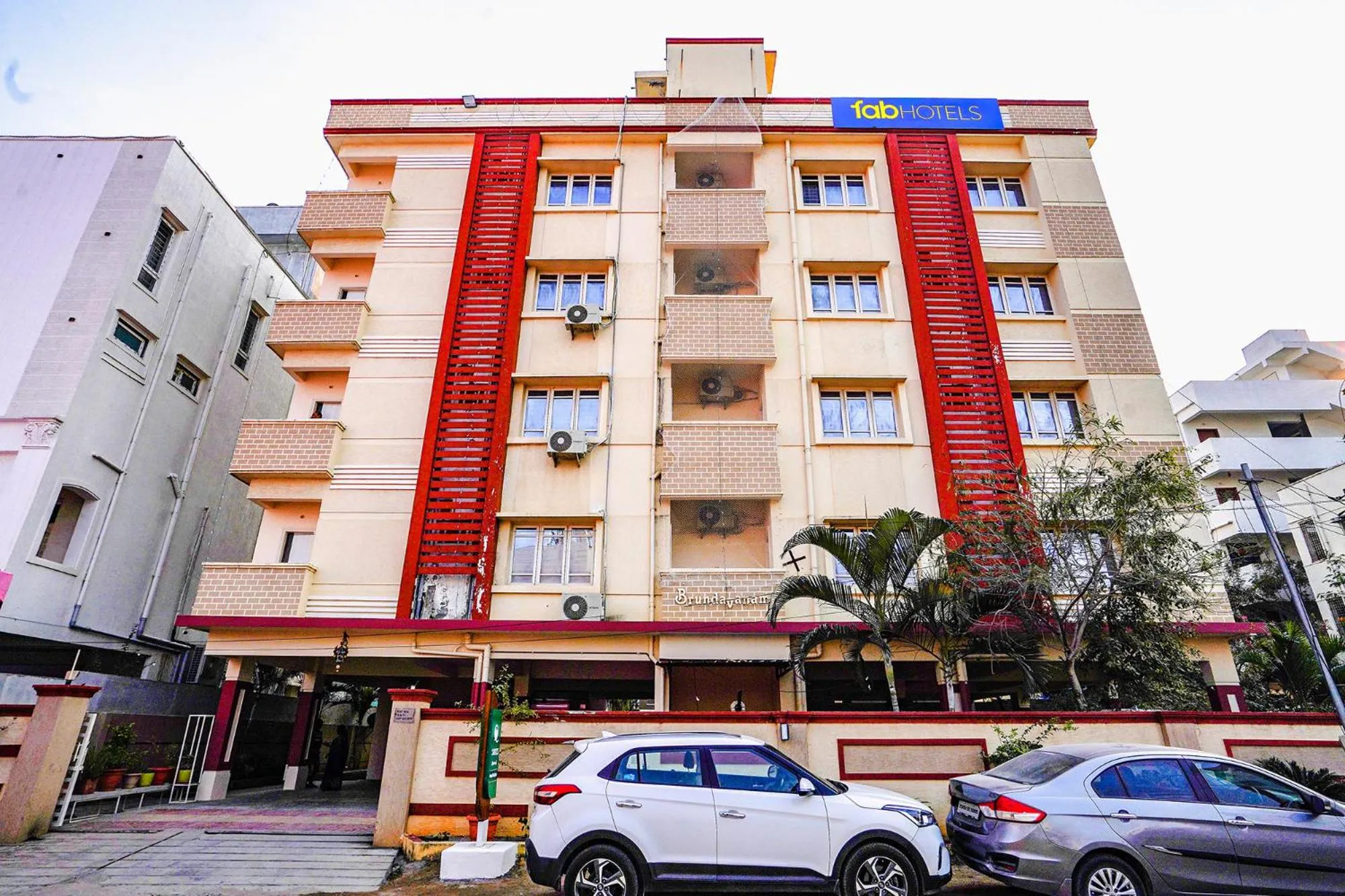 FabHotel Q Suites - Nr Kavuri Hills, Madhapur