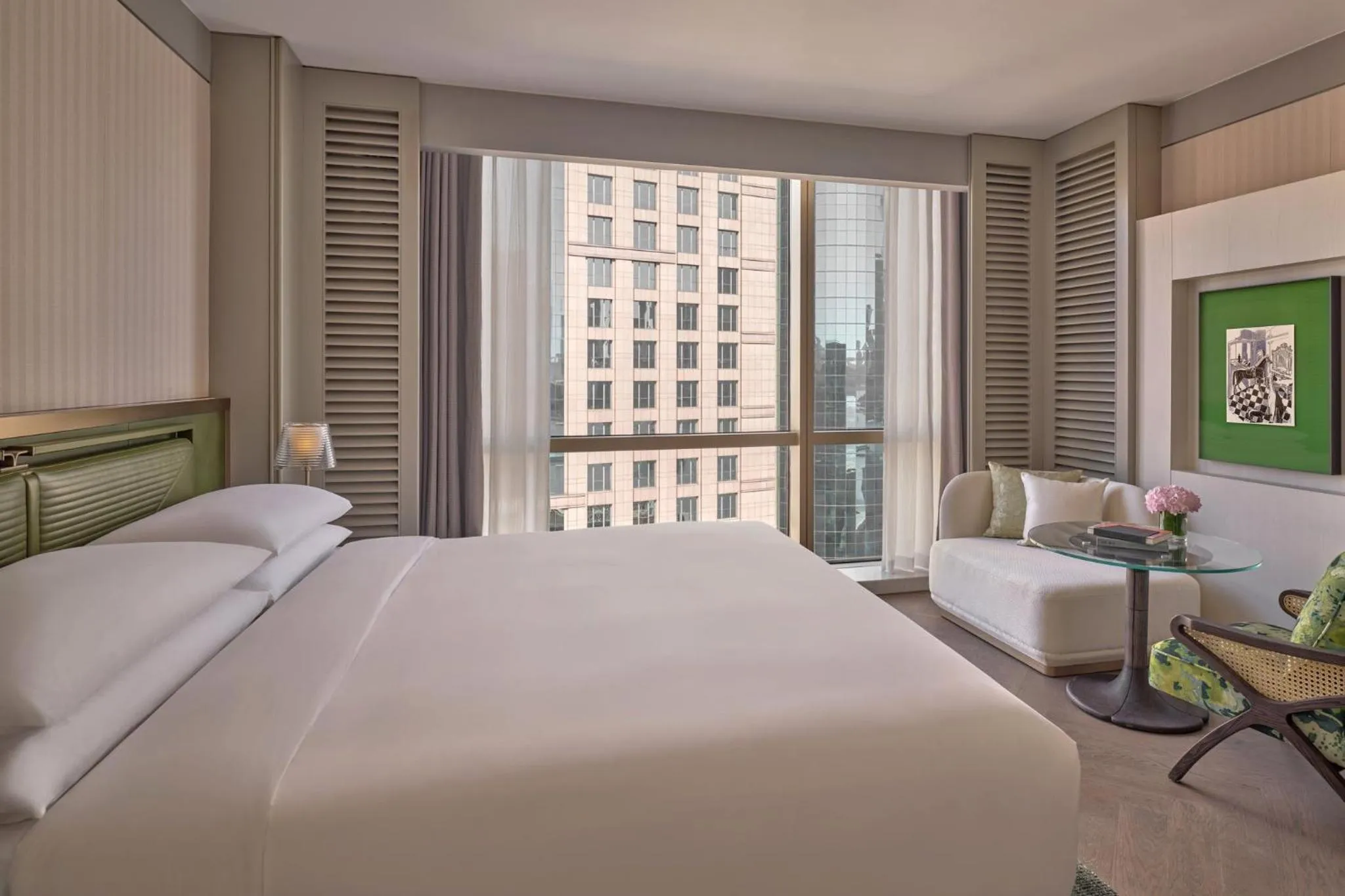 Classic King Room in Regent Shanghai on the Bund