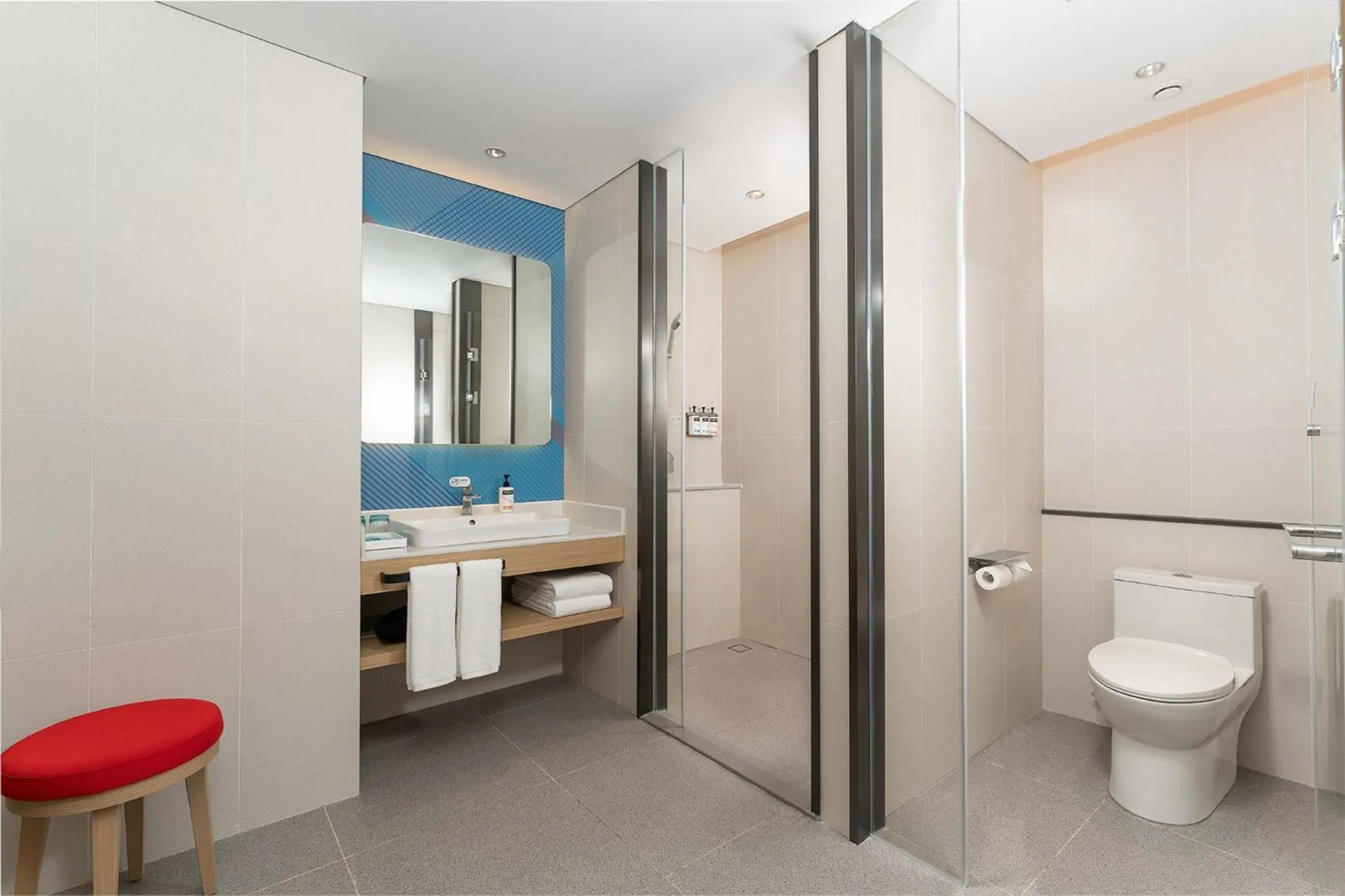 Double Suite with Two Double Beds - Non-Smoking in Holiday Inn Express Xi'an Daxing by IHG