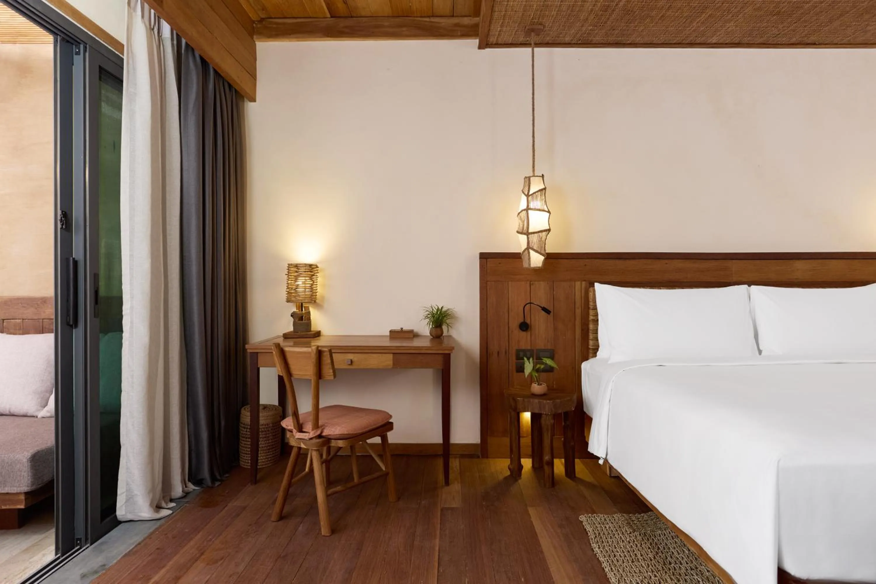 Deluxe Room in Vignette Collection Dinso Resort & Villas Ko Chang by IHG