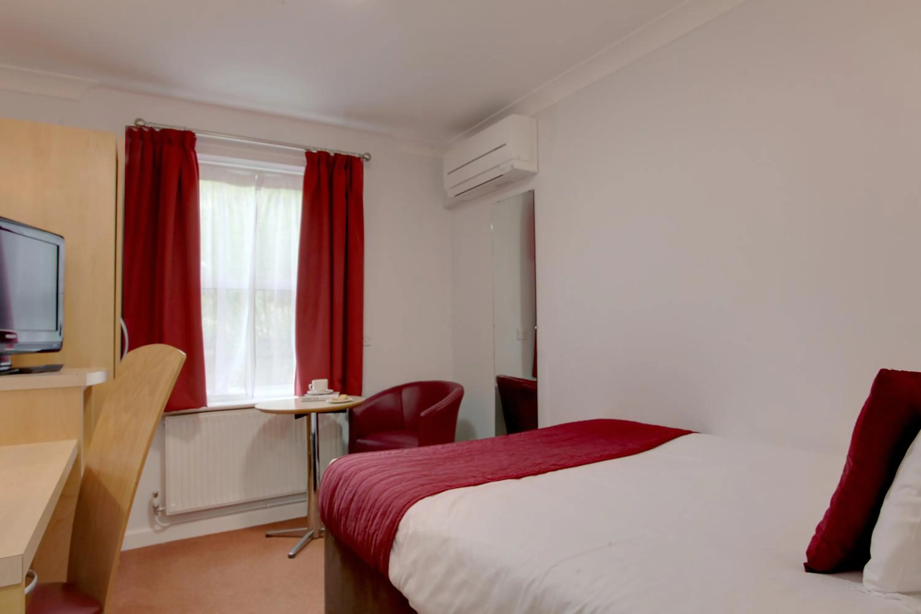 Standard Single Room - single occupancy in Best Western Andover