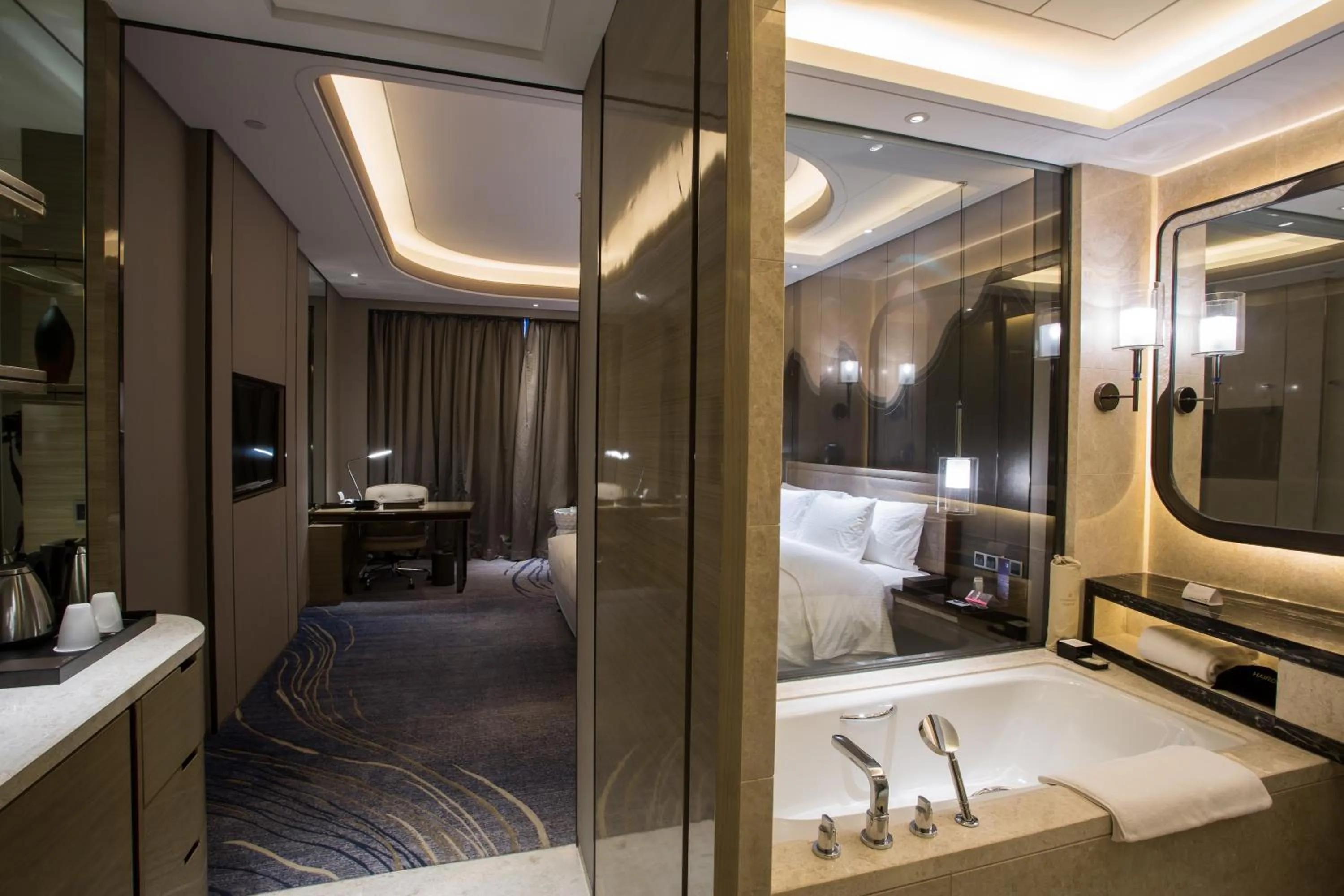 Superior Deluxe Twin Room in Wanda Realm Changzhou