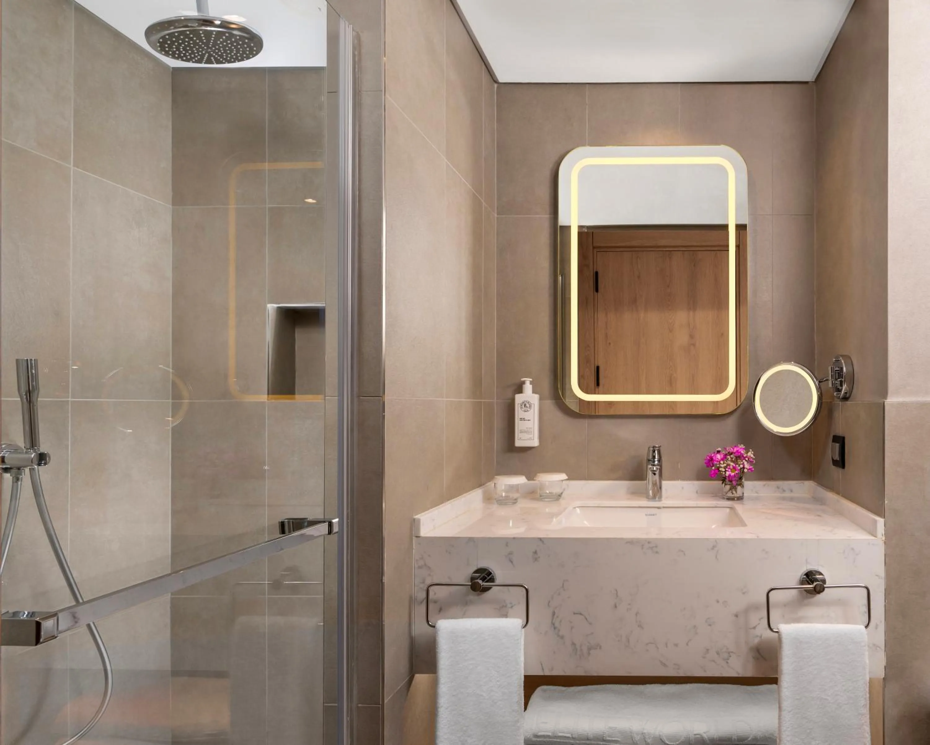 Deluxe Room with Queen Size Bed, Sea View in Elite World Kuşadası