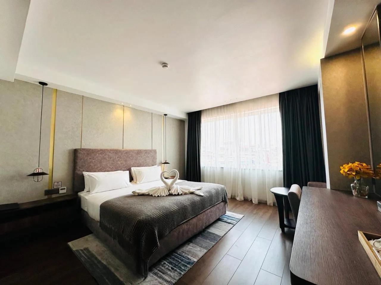 Deluxe Single Room in Harmony Phnom Penh Hotel