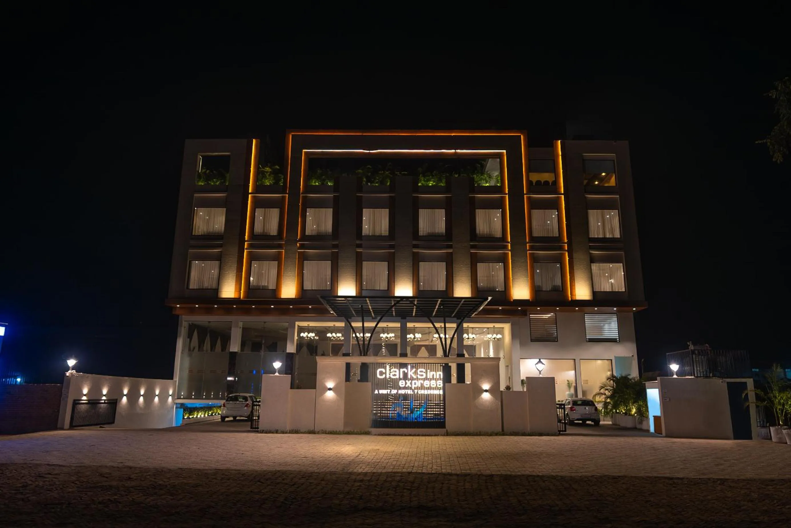 Clarks inn Express Ayodhya