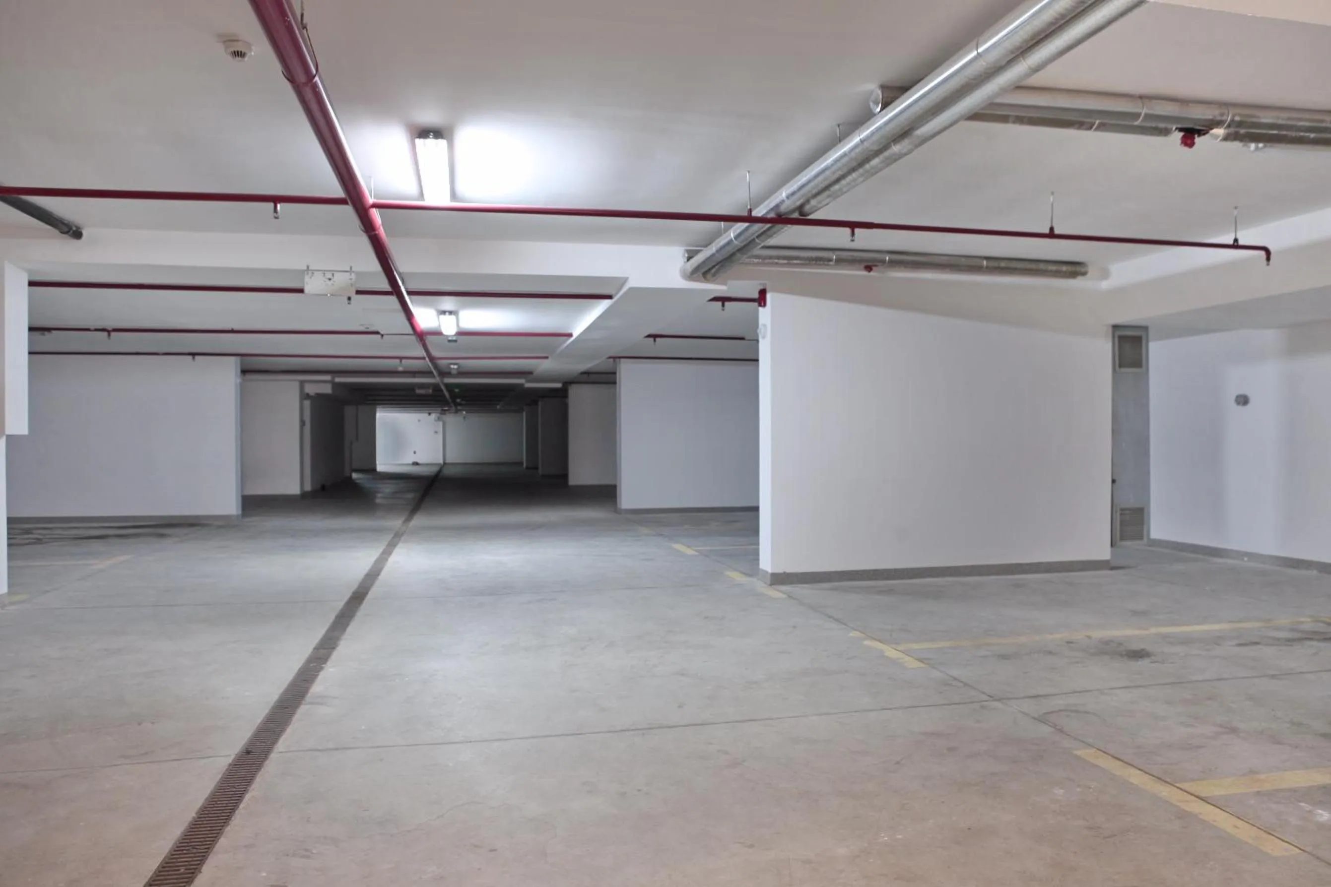 Special Offer - Superior Double or Twin Room with Private Parking in BLEECKER Hotels