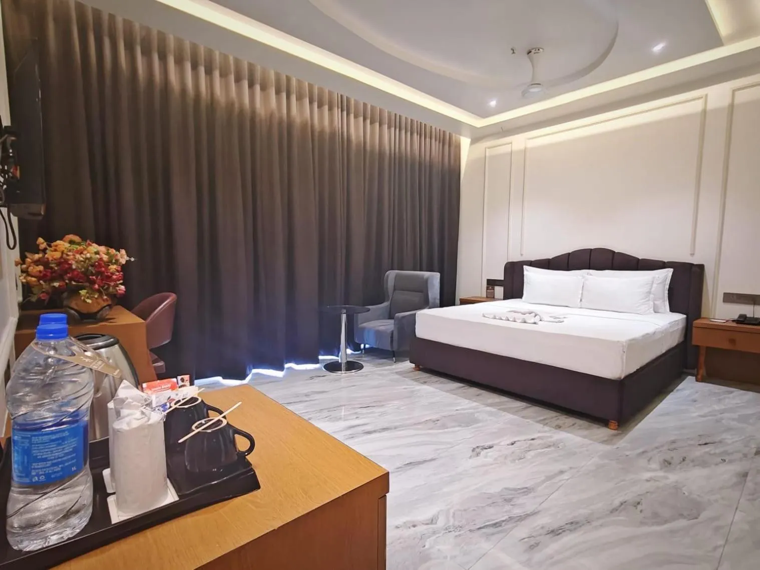 Superior Double Room in The S Crown Somnath