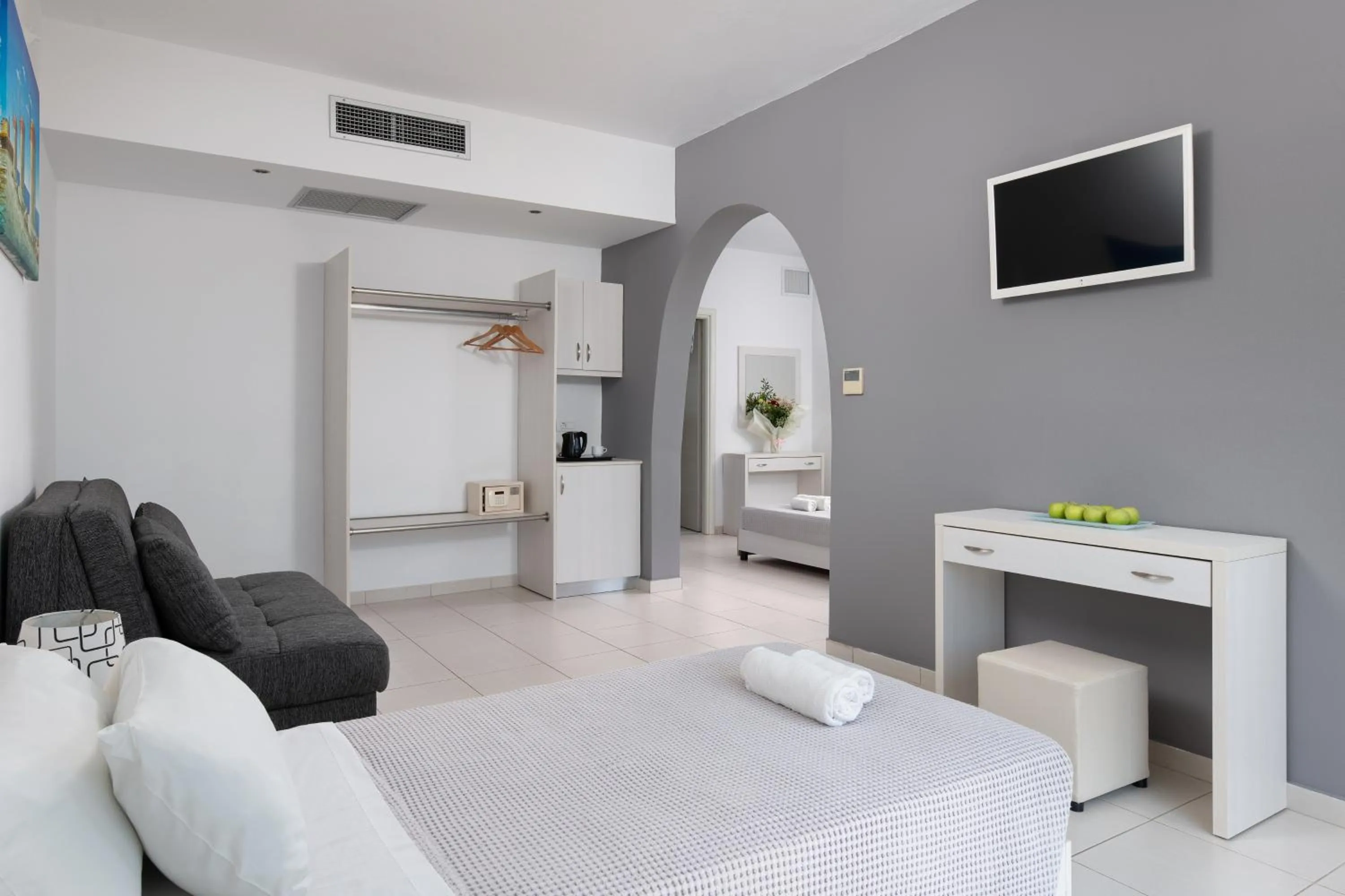 Junior Suite with Mountain View in Eagles Nest