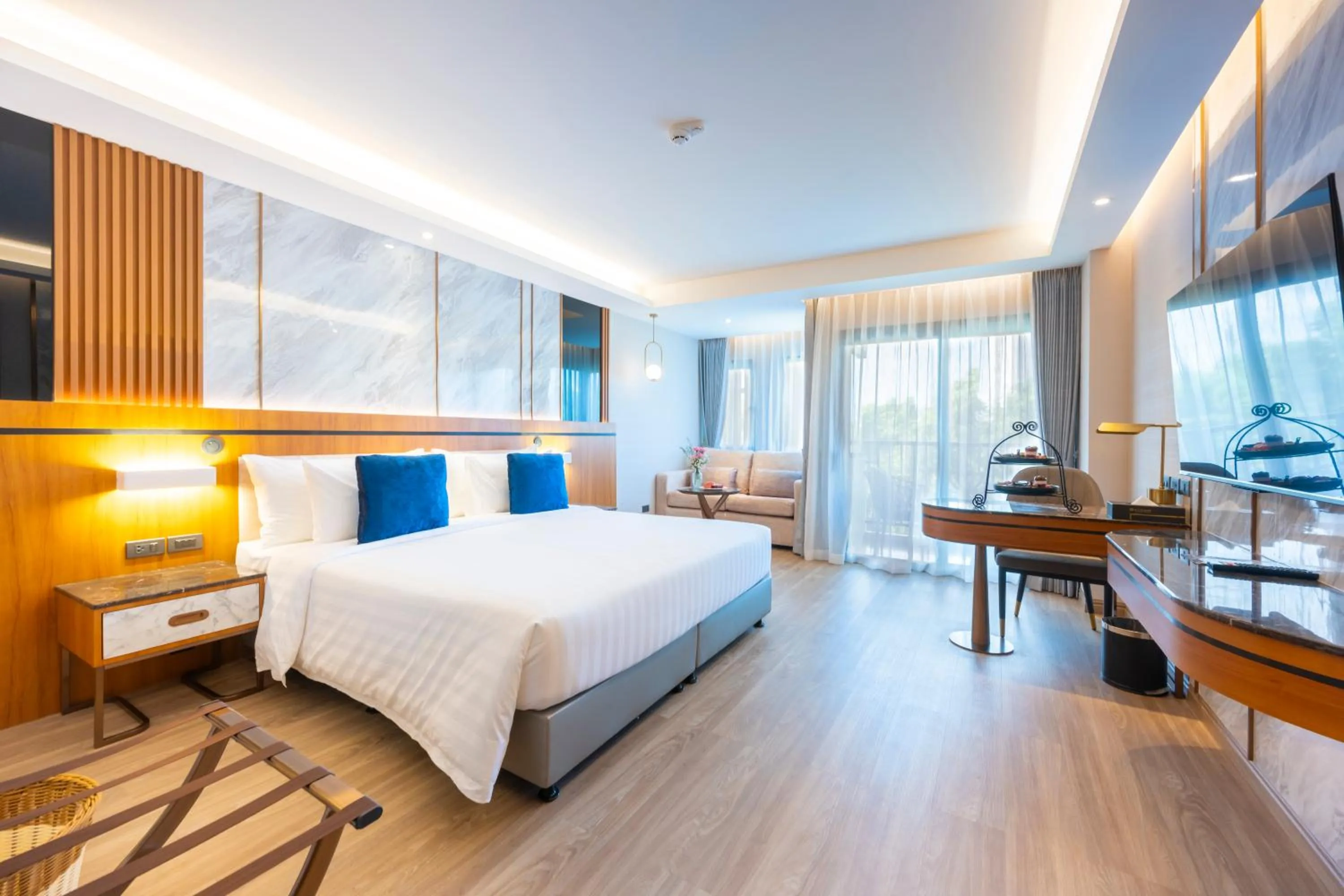 Superior King Room in Wyndham Jomtien Pattaya