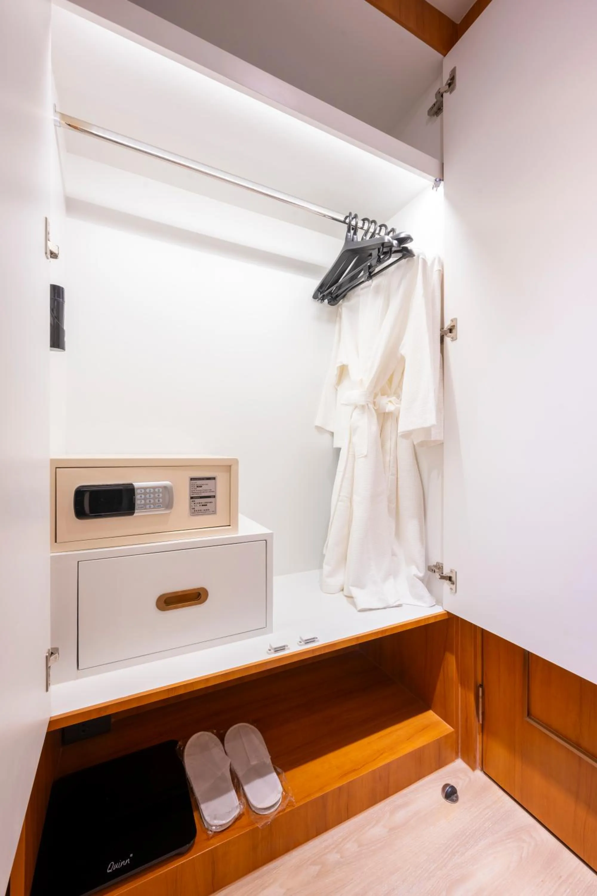 Superior King Room in Wyndham Jomtien Pattaya