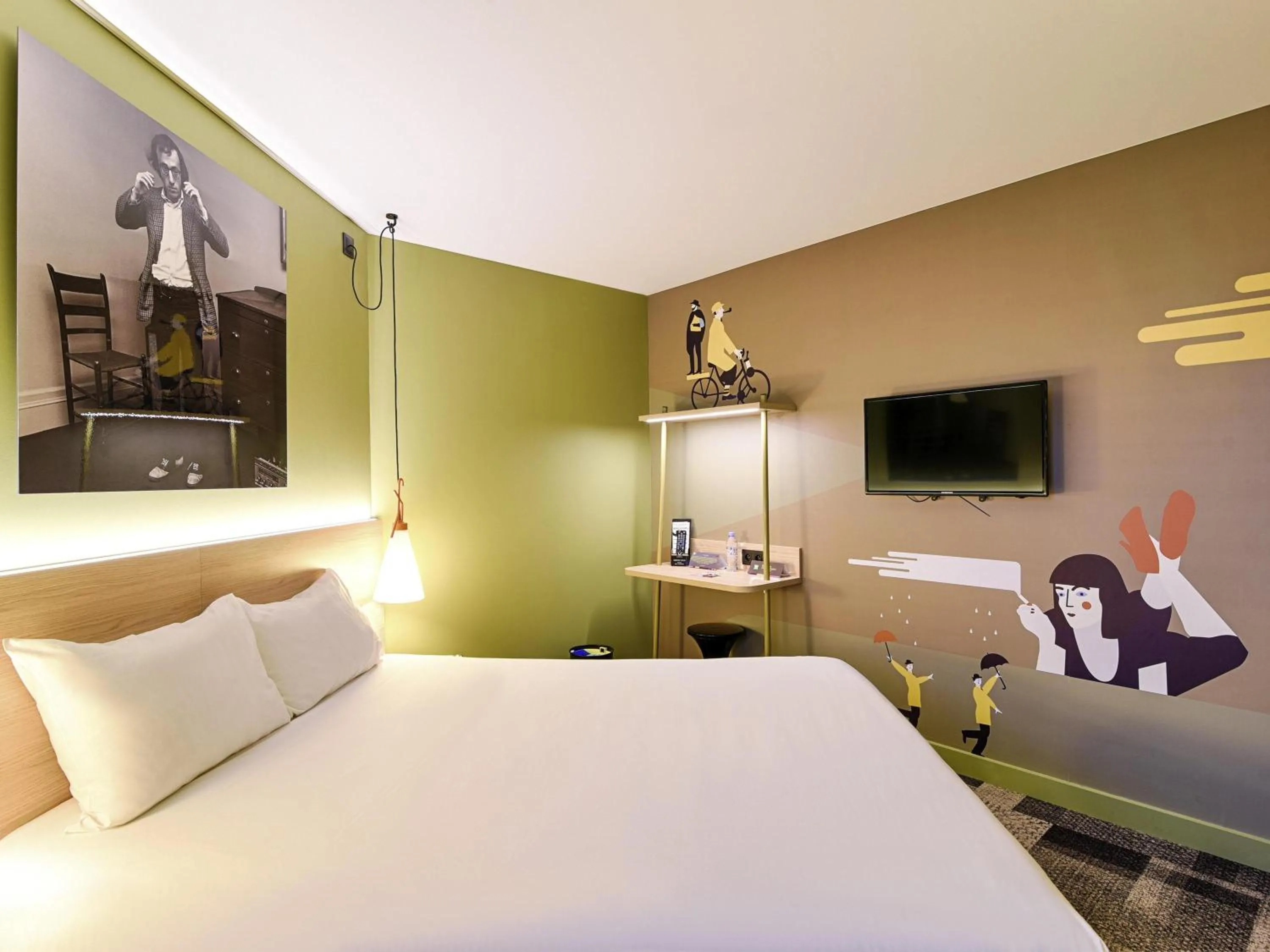 Standard Double Room in ibis Styles Lyon Centre Confluence