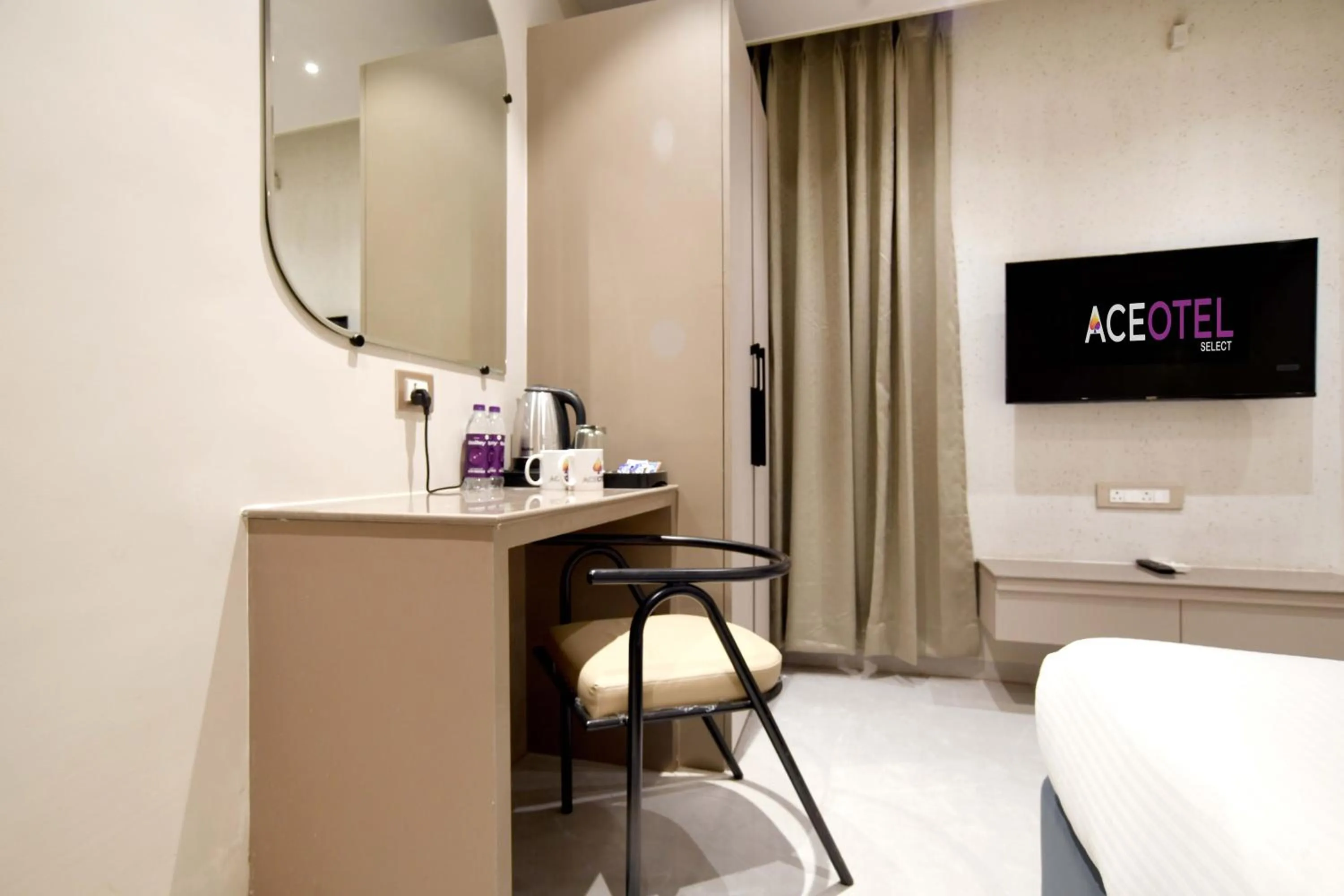 Queen Room in Aceotel Select Tulsi Vijay Nagar- A Luxury Boutique Hotel