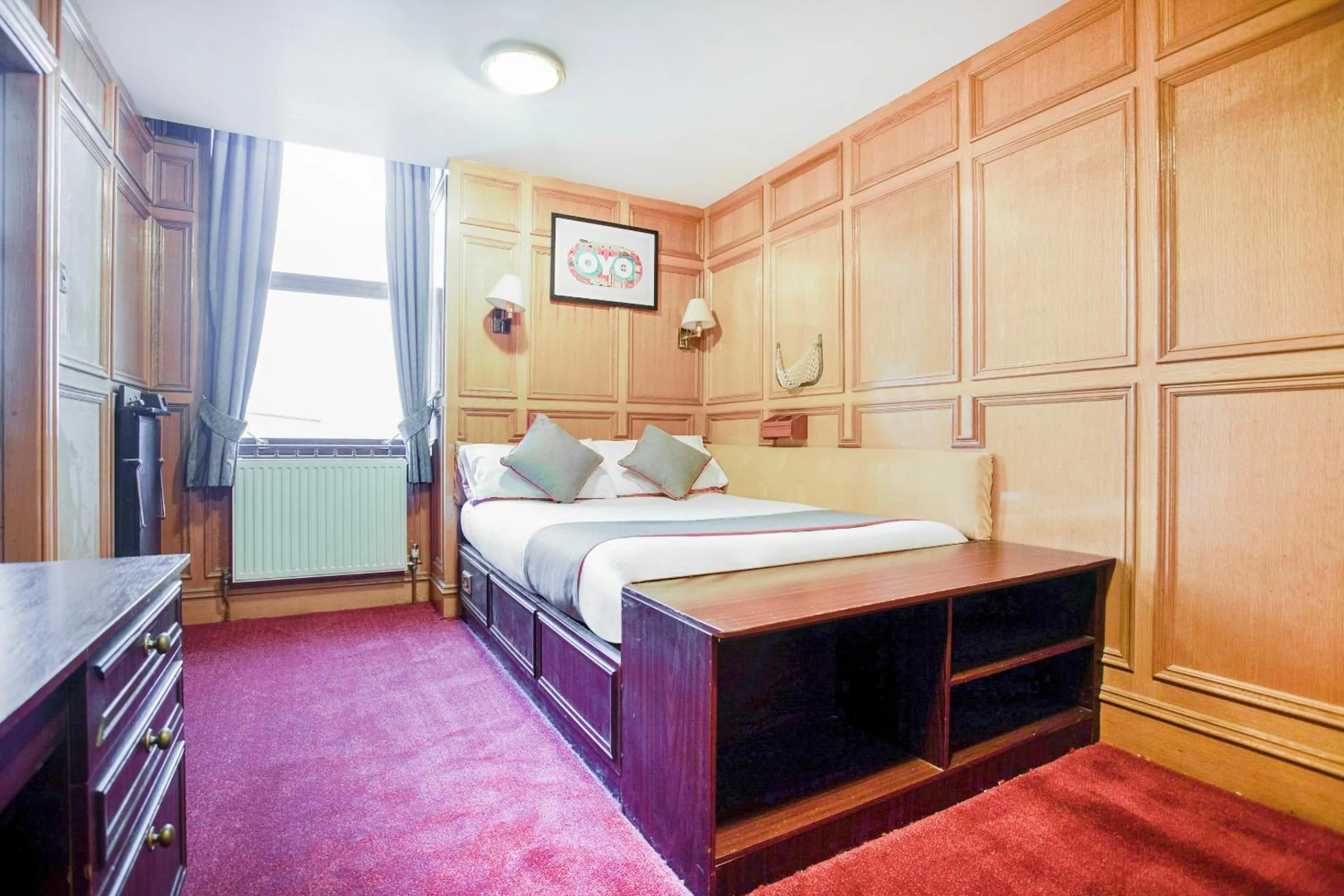 Standard Double Room in OYO The Rowers Hotel, Dunston Gateshead