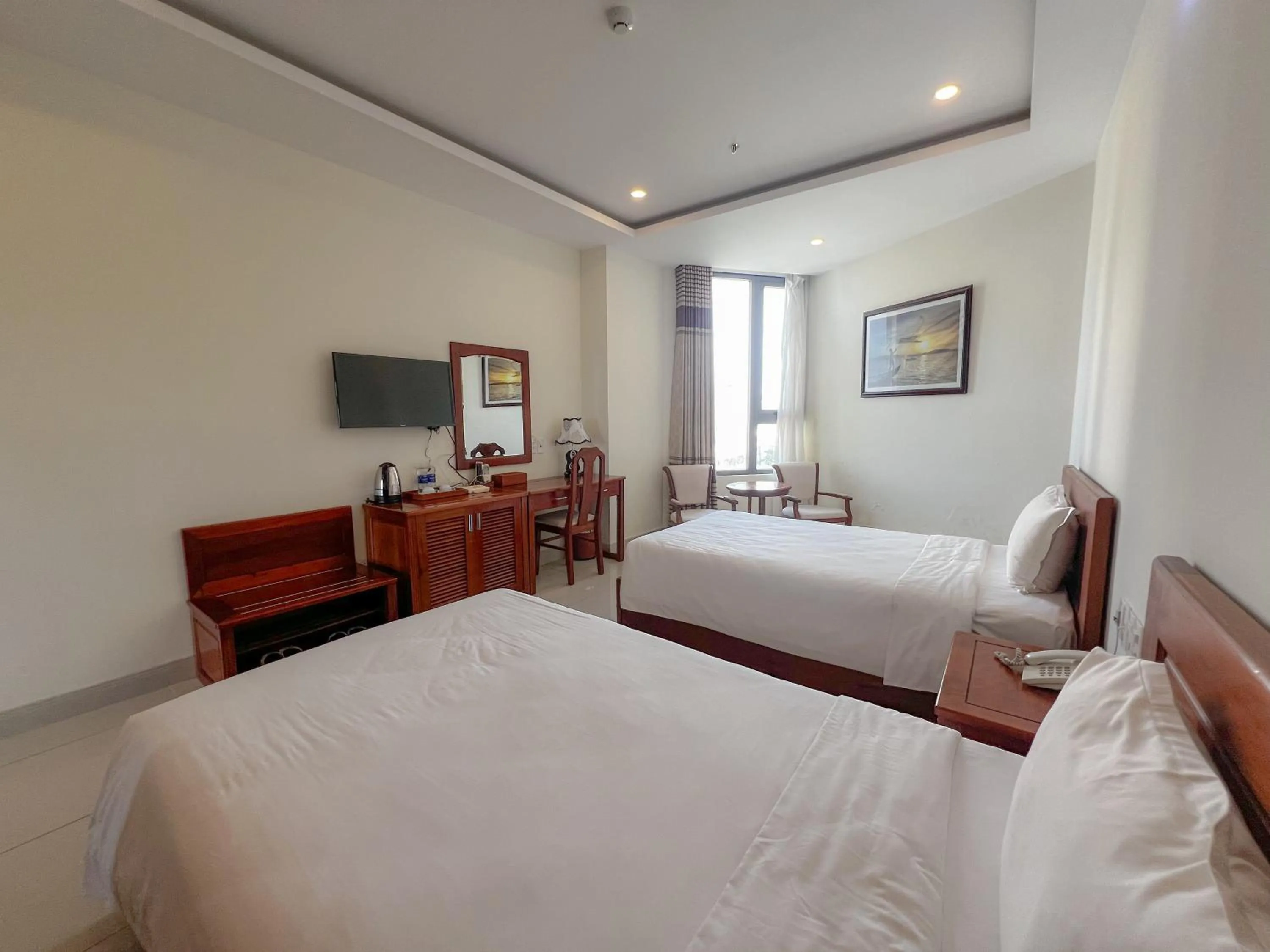 Budget Twin Room in Phuoc My An Beach